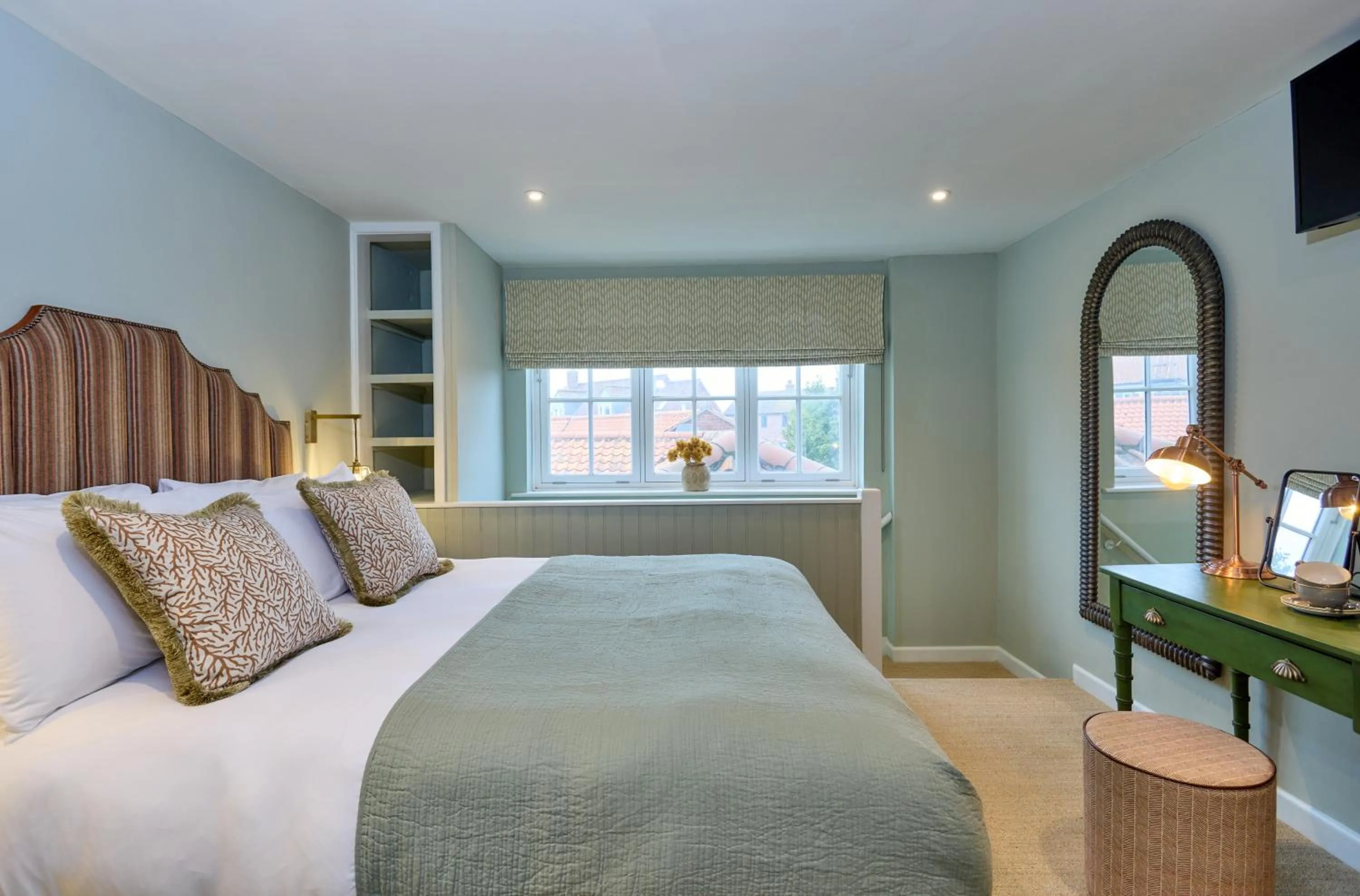 Bed in The Globe Inn