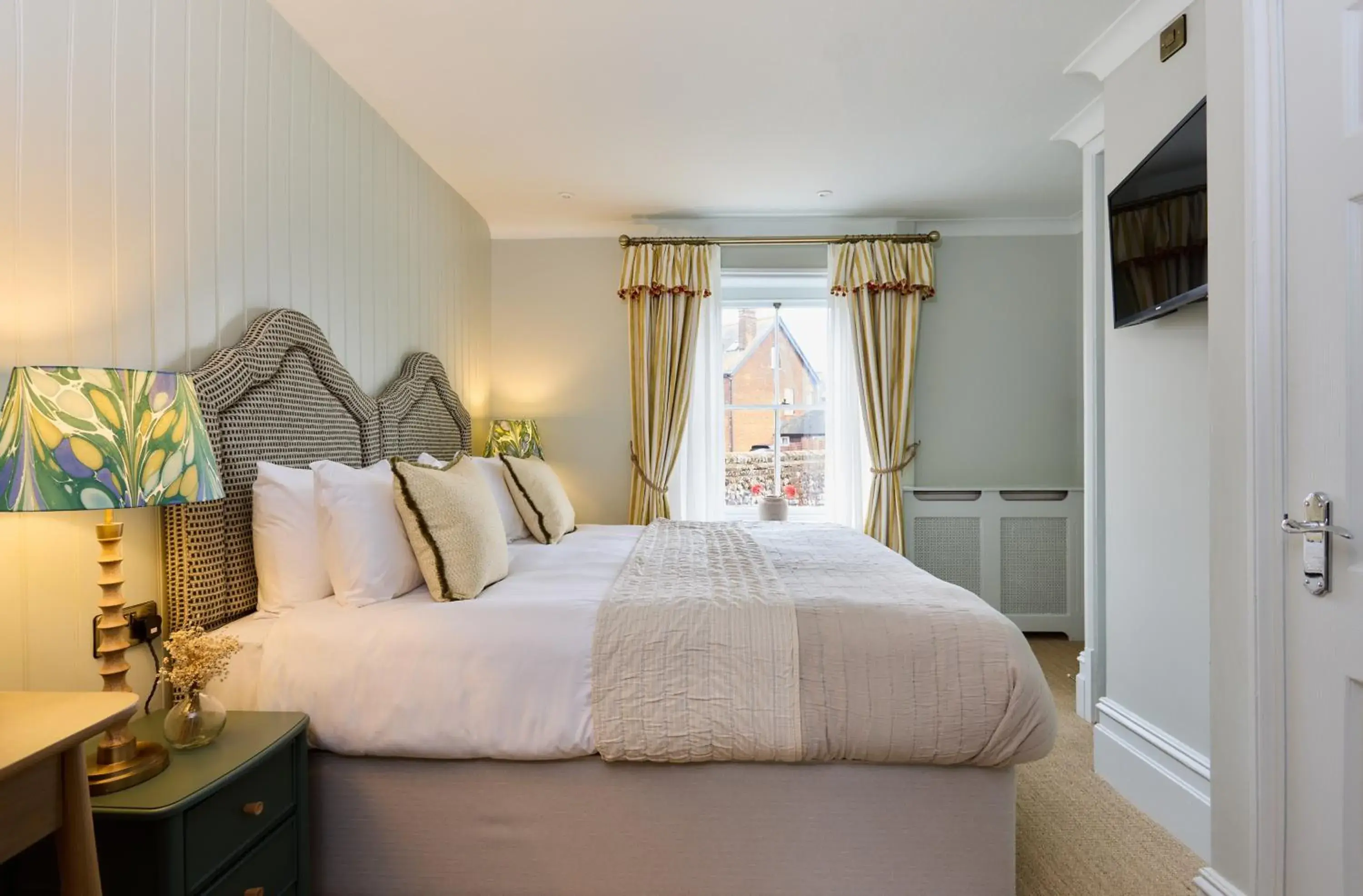 Standard Twin Room in The Globe Inn Standard Twin Room in The Globe Inn