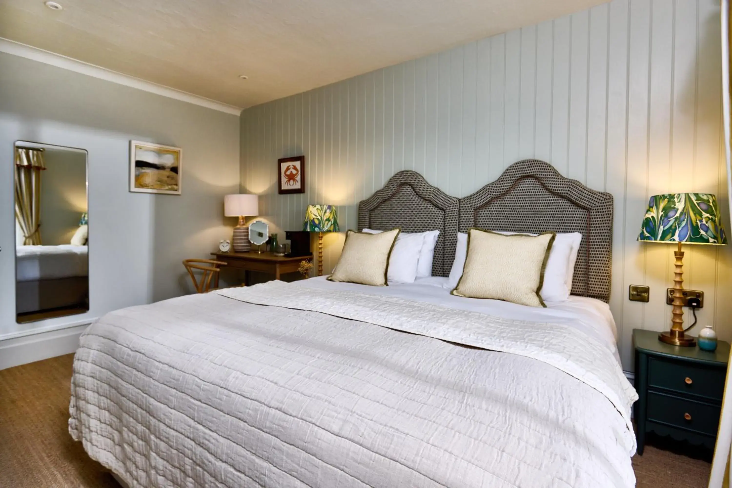 Standard Twin Room in The Globe Inn Standard Twin Room in The Globe Inn