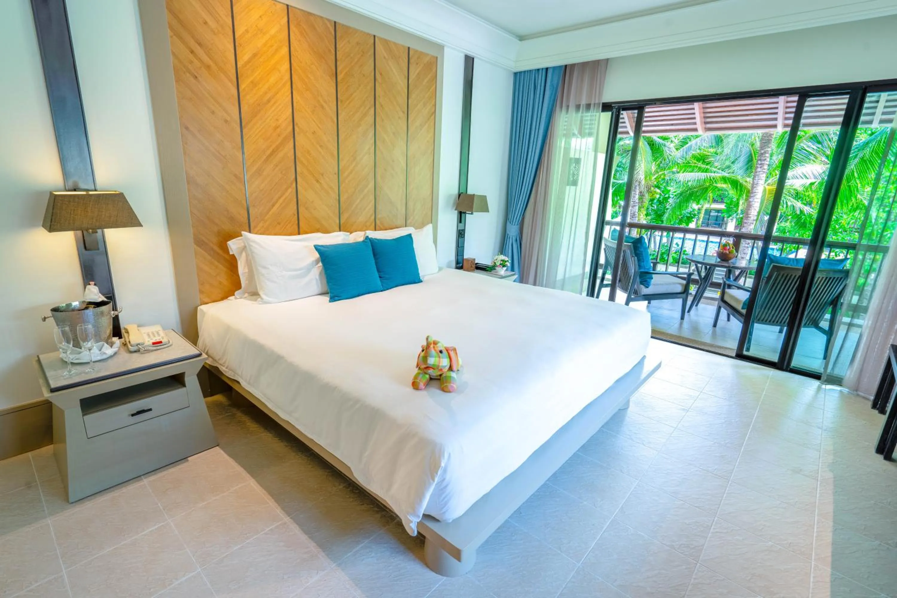 Property building, Bed in Layana Resort & Spa - Adult Only