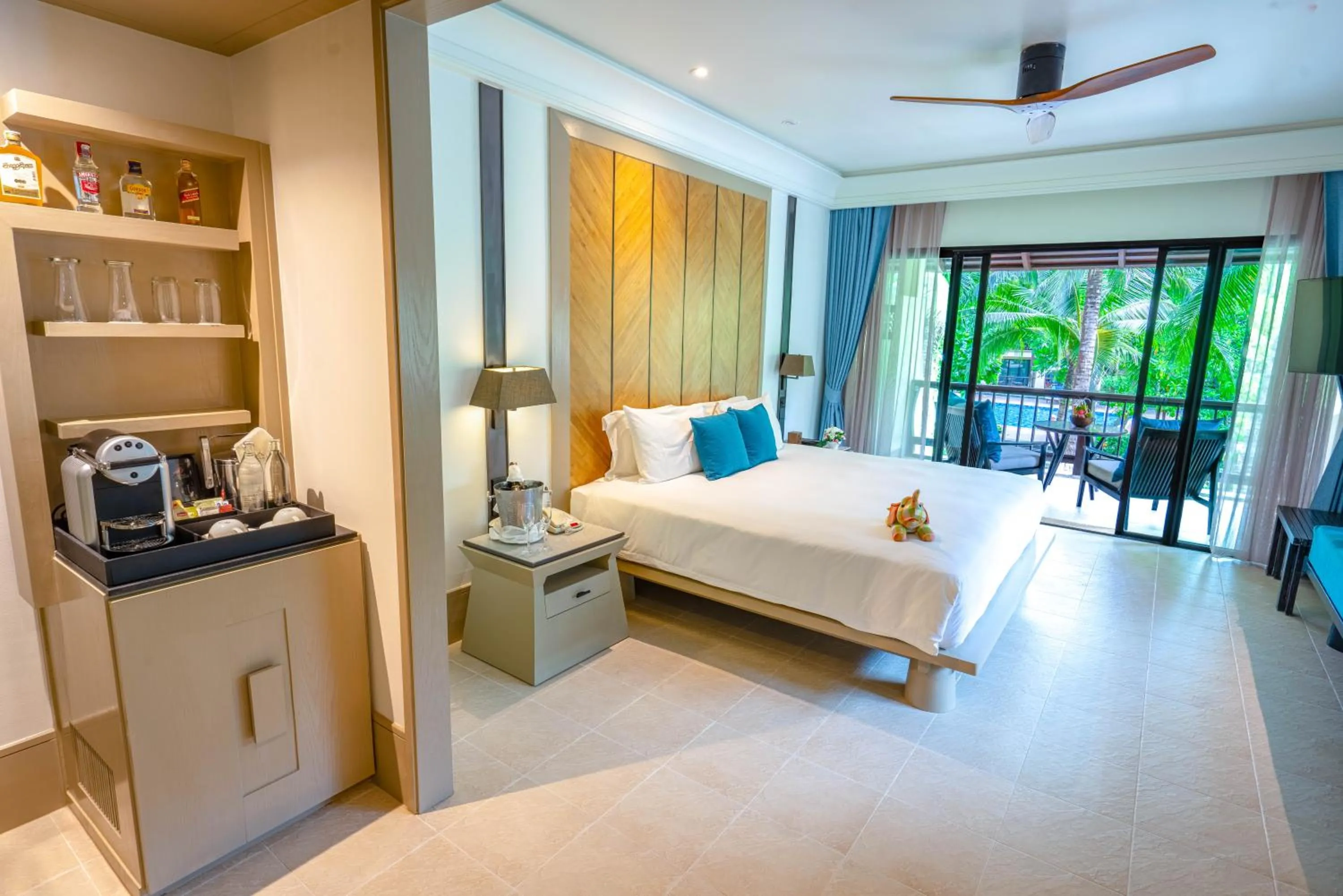 Property building, Bed in Layana Resort & Spa - Adult Only