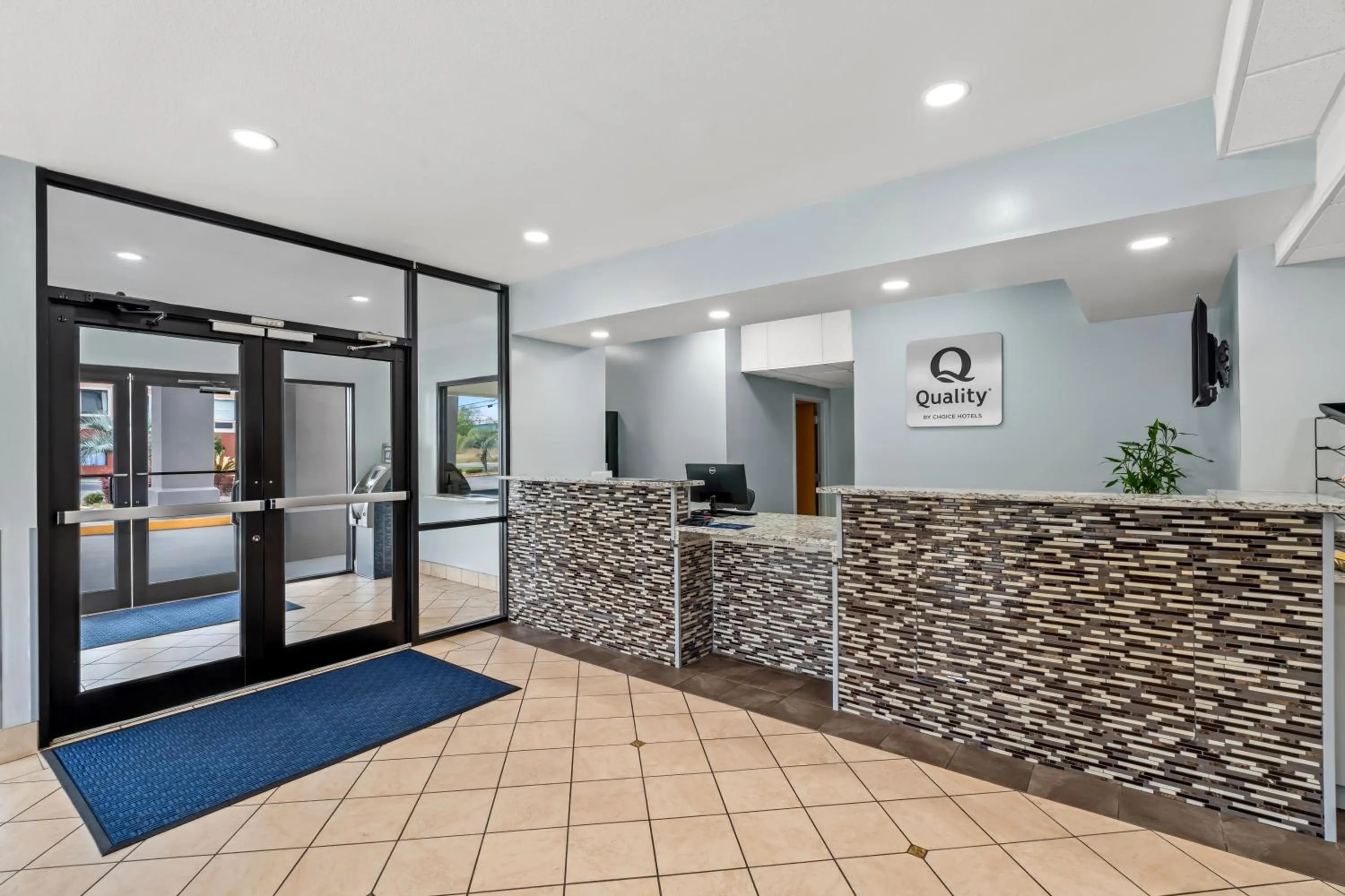 Lobby or reception in Quality Inn & Suites Biloxi - Ocean Springs