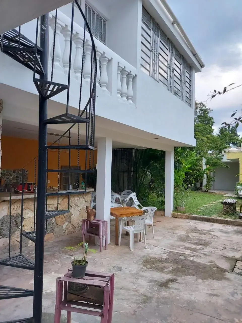 Economy Triple Room with Shared Bathroom in Casa de Ines y Victoria Economy Triple Room with Shared Bathroom in Casa de Ines y Victoria