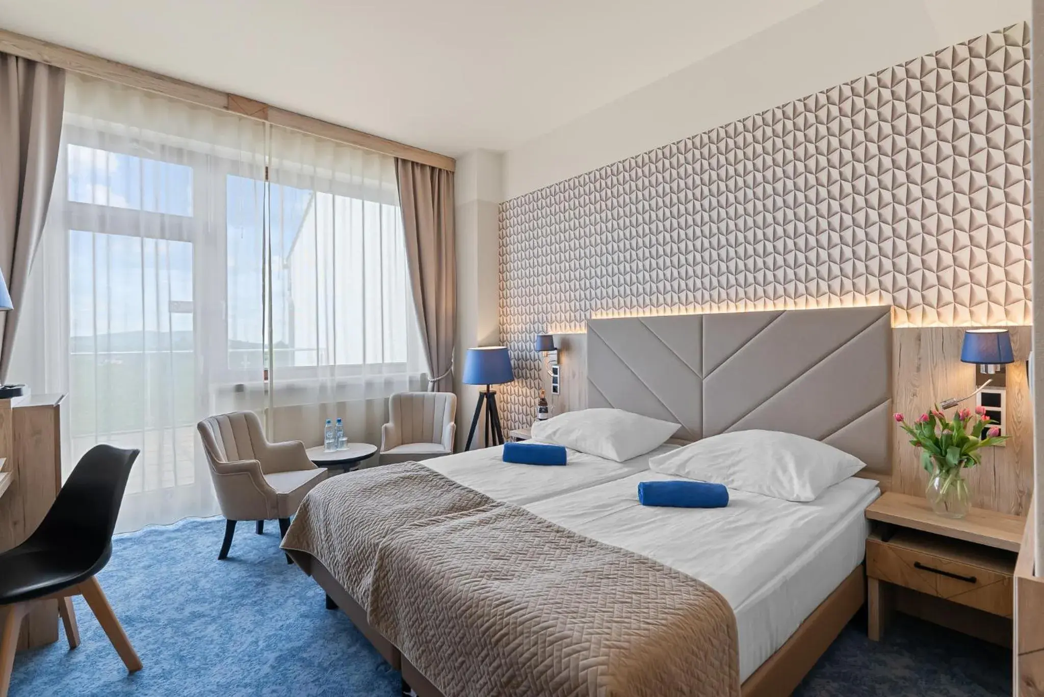 Twin Room with Mountain View in Spa & Wellness Hotel Diament Ustroń Twin Room with Mountain View in Spa & Wellness Hotel Diament Ustroń