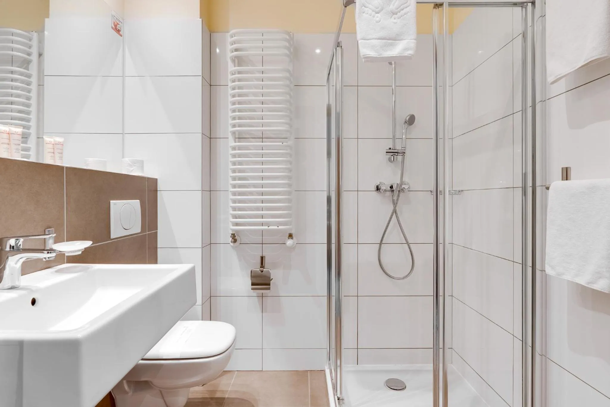 Shower in Spa & Wellness Hotel Diament Ustroń
