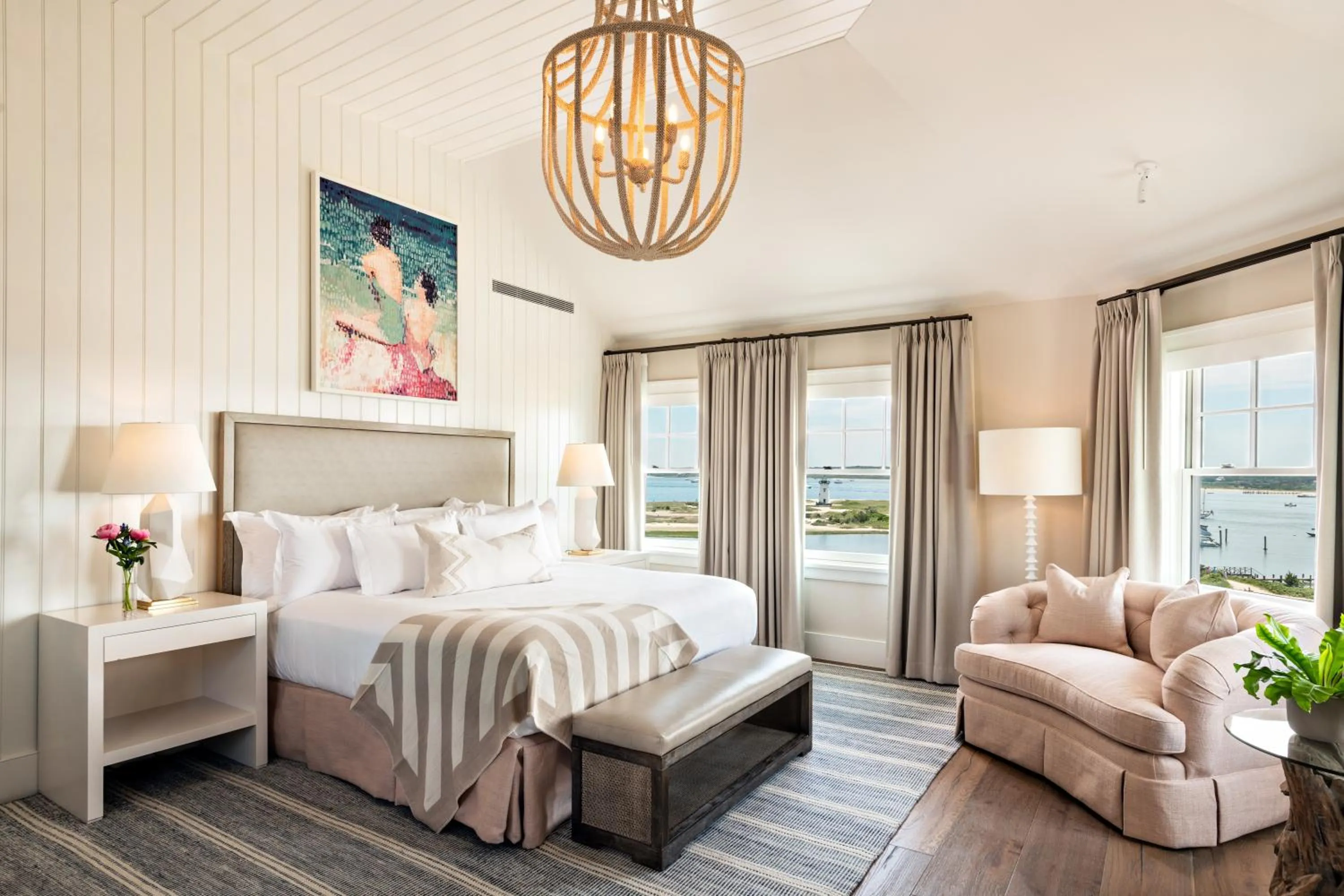 Bedroom, Bed in Harbor View Hotel