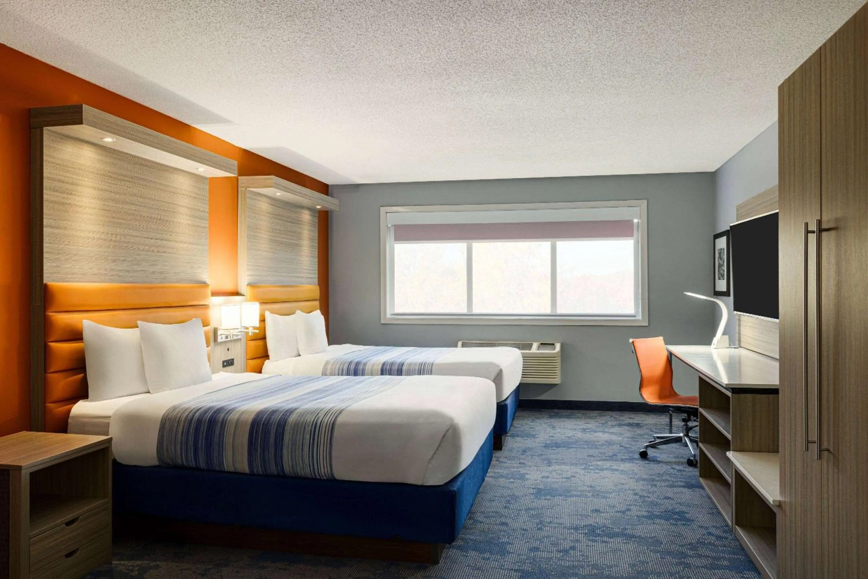 Photo of the whole room, Bed in AmericInn by Wyndham Inver Grove Heights Minneapolis