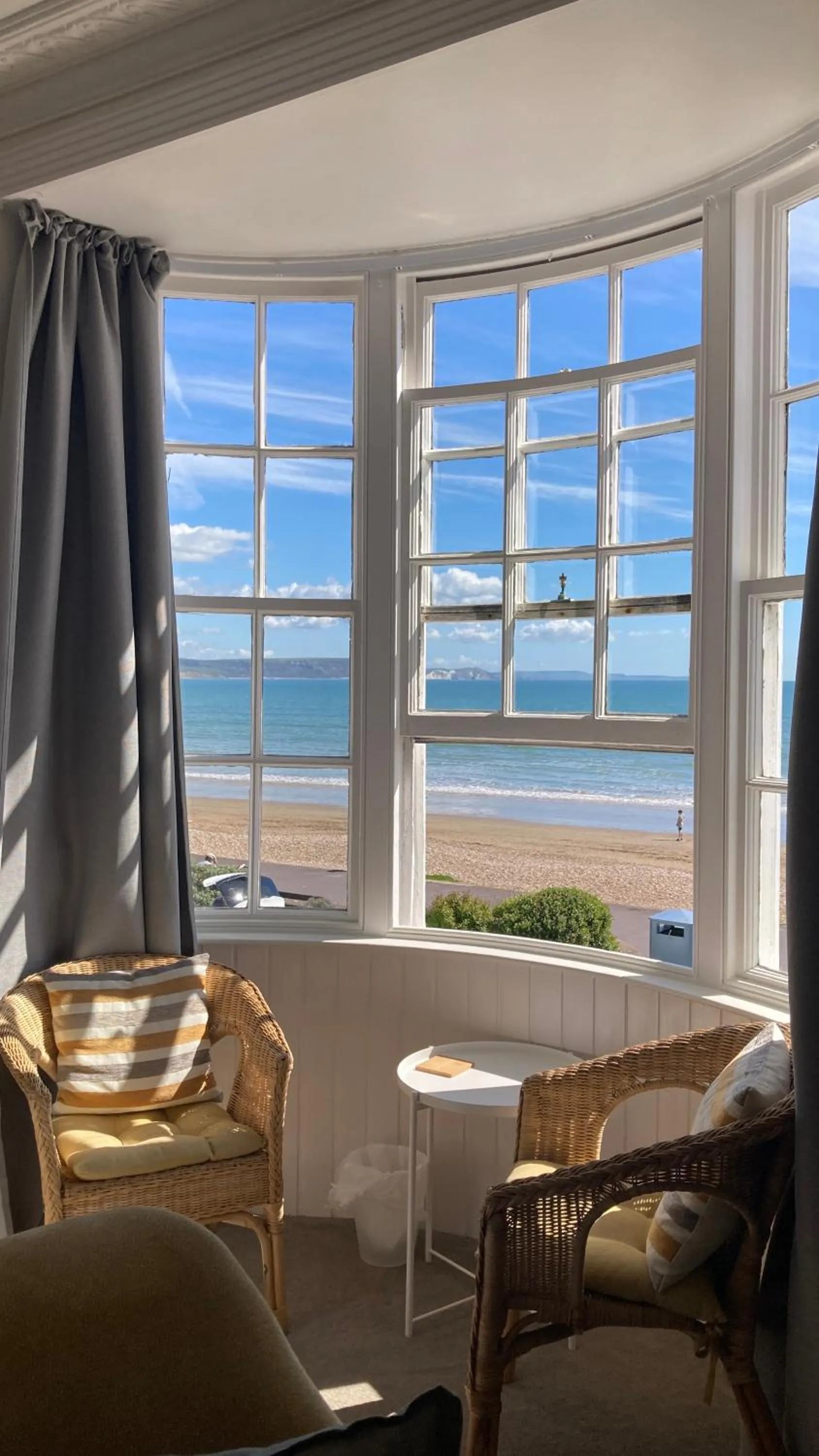 Whitecliff Guest House