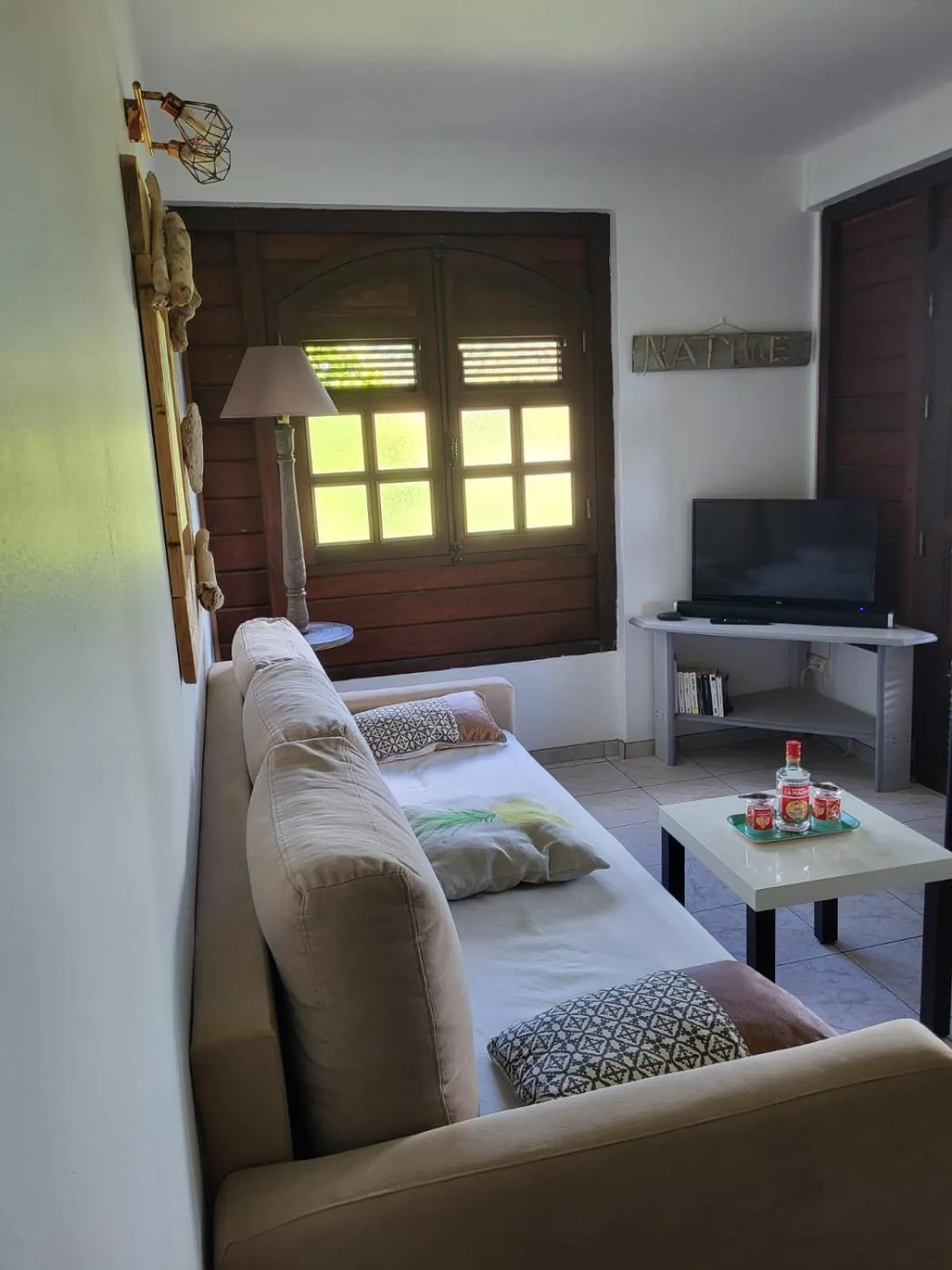 Living room in Chez Karine & Harold