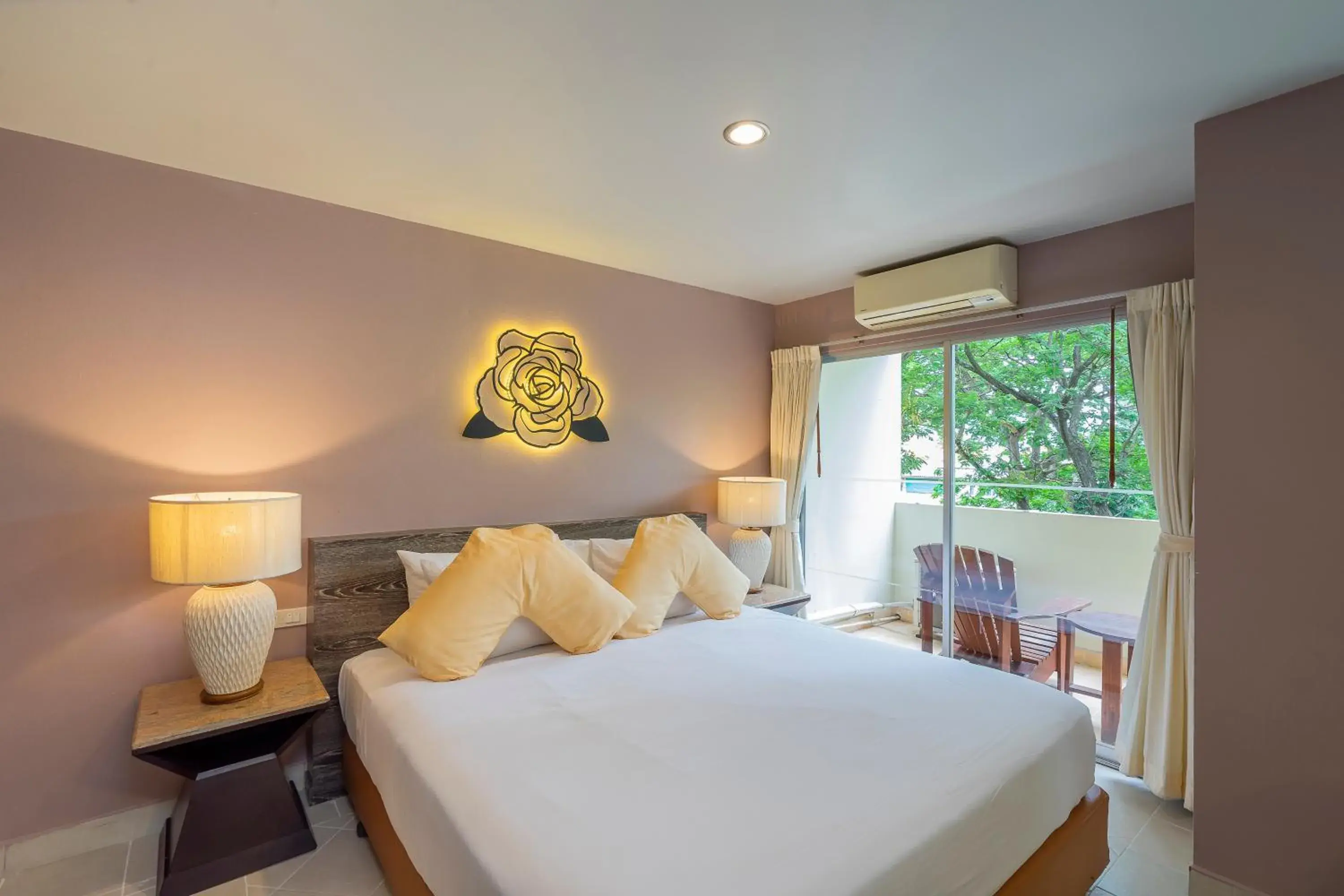 Bedroom, Bed in Bella Villa Prima Bedroom, Bed in Bella Villa Prima