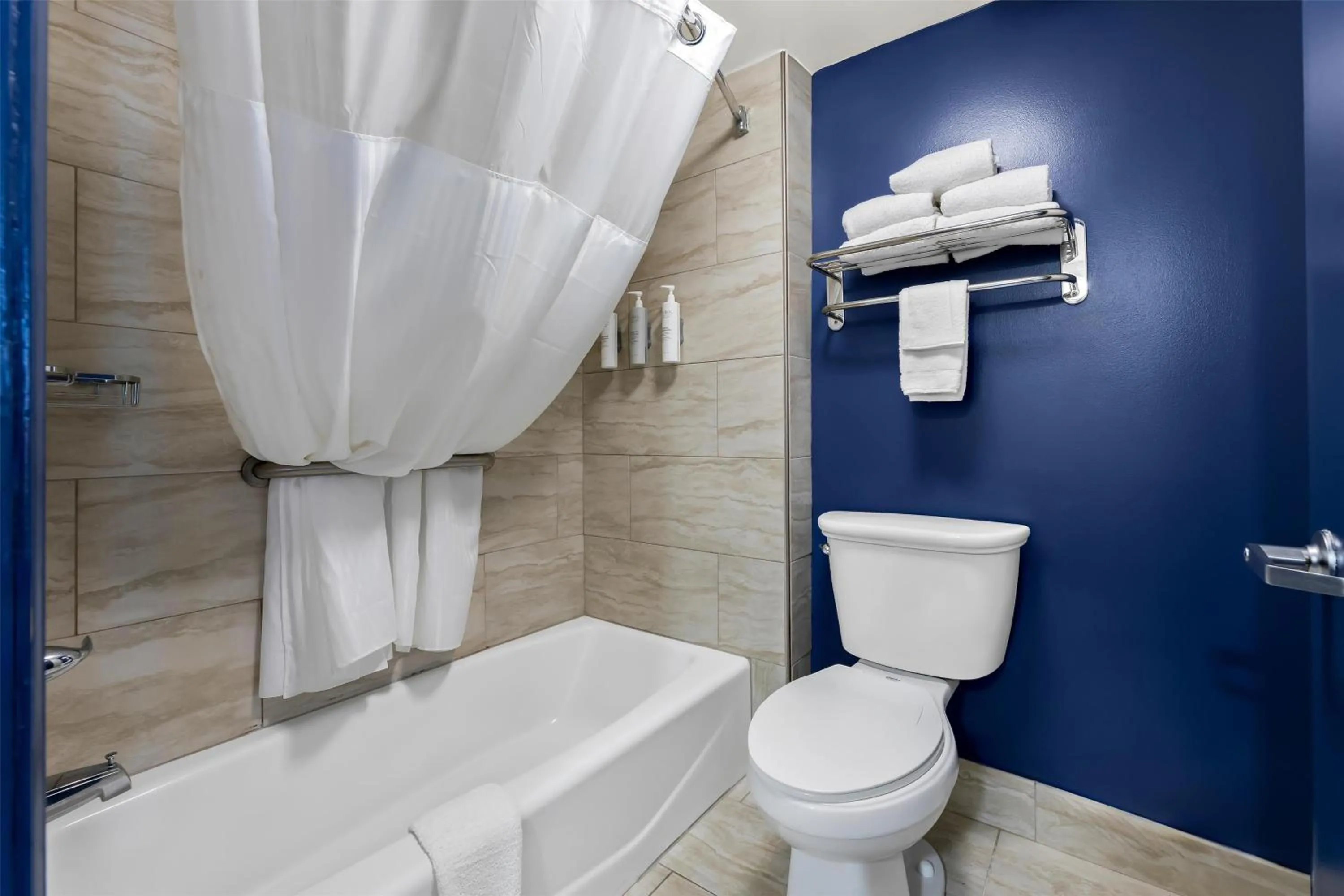 Bathroom in Spark By Hilton Biloxi Ocean Springs