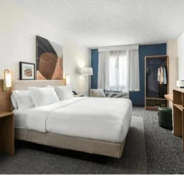 Bed in Cypress Creek Inn