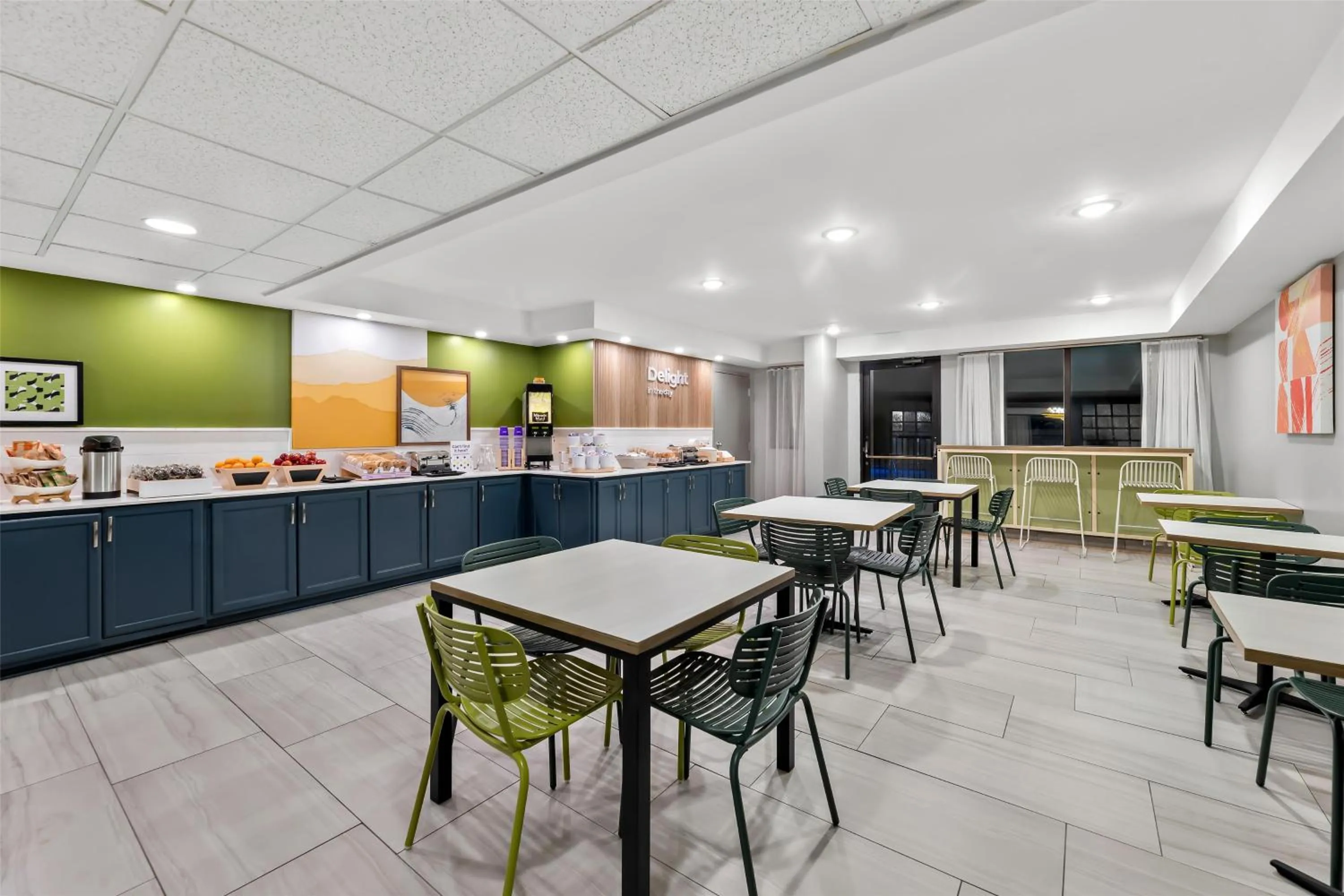 Breakfast in Spark By Hilton Biloxi Ocean Springs