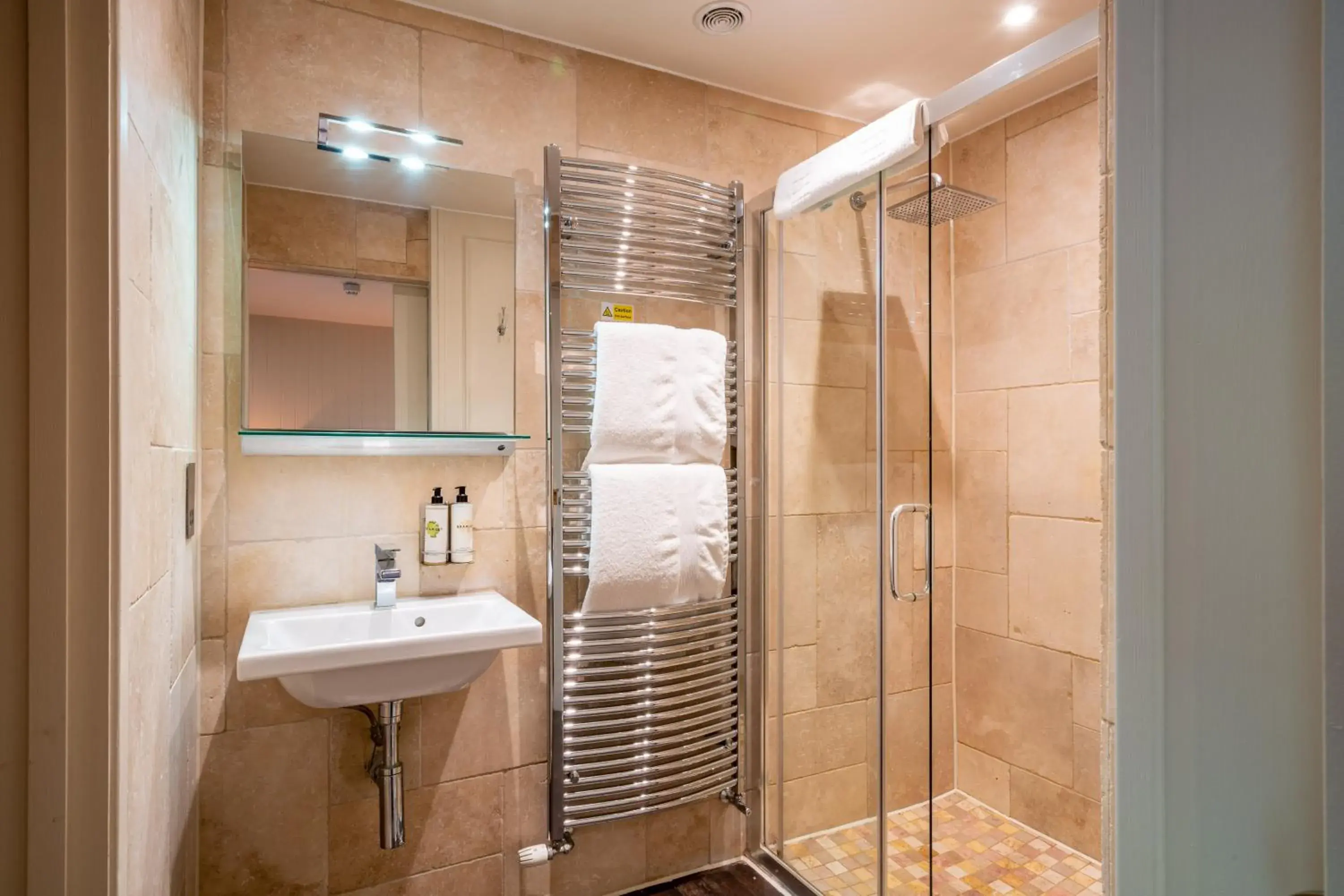 King Room in The Northey Arms King Room in The Northey Arms