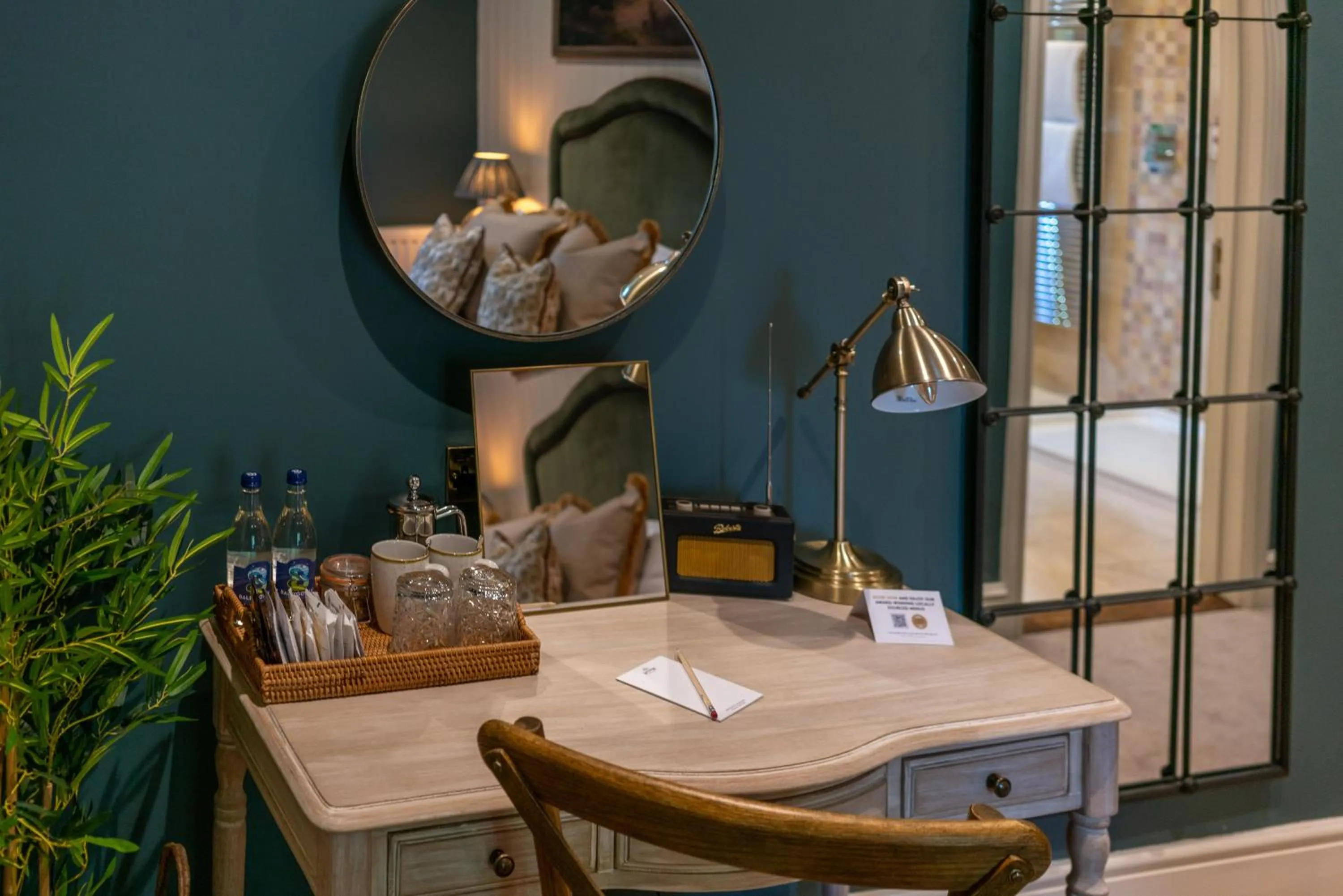 Guests in The Northey Arms