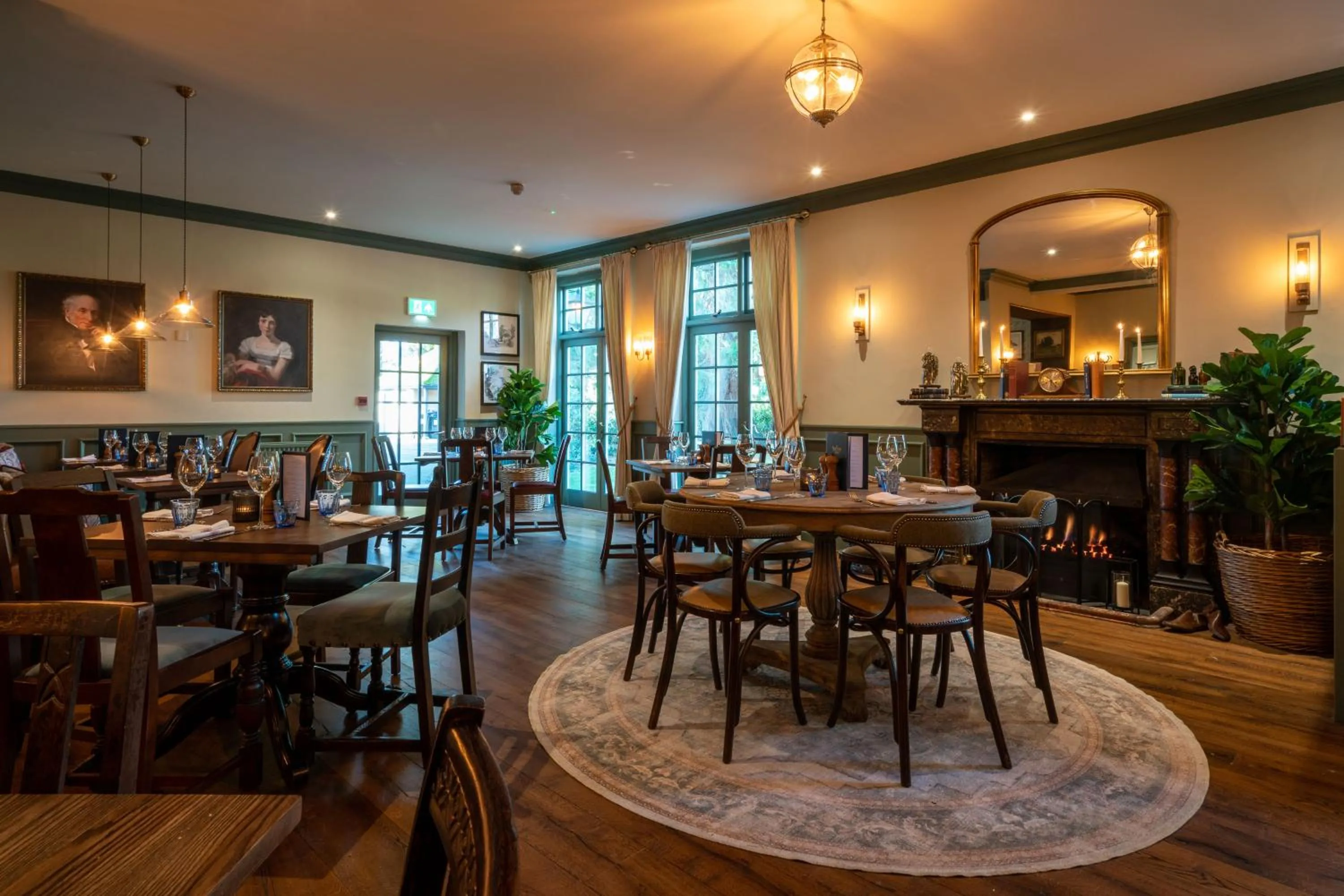 Restaurant/places to eat in The Northey Arms