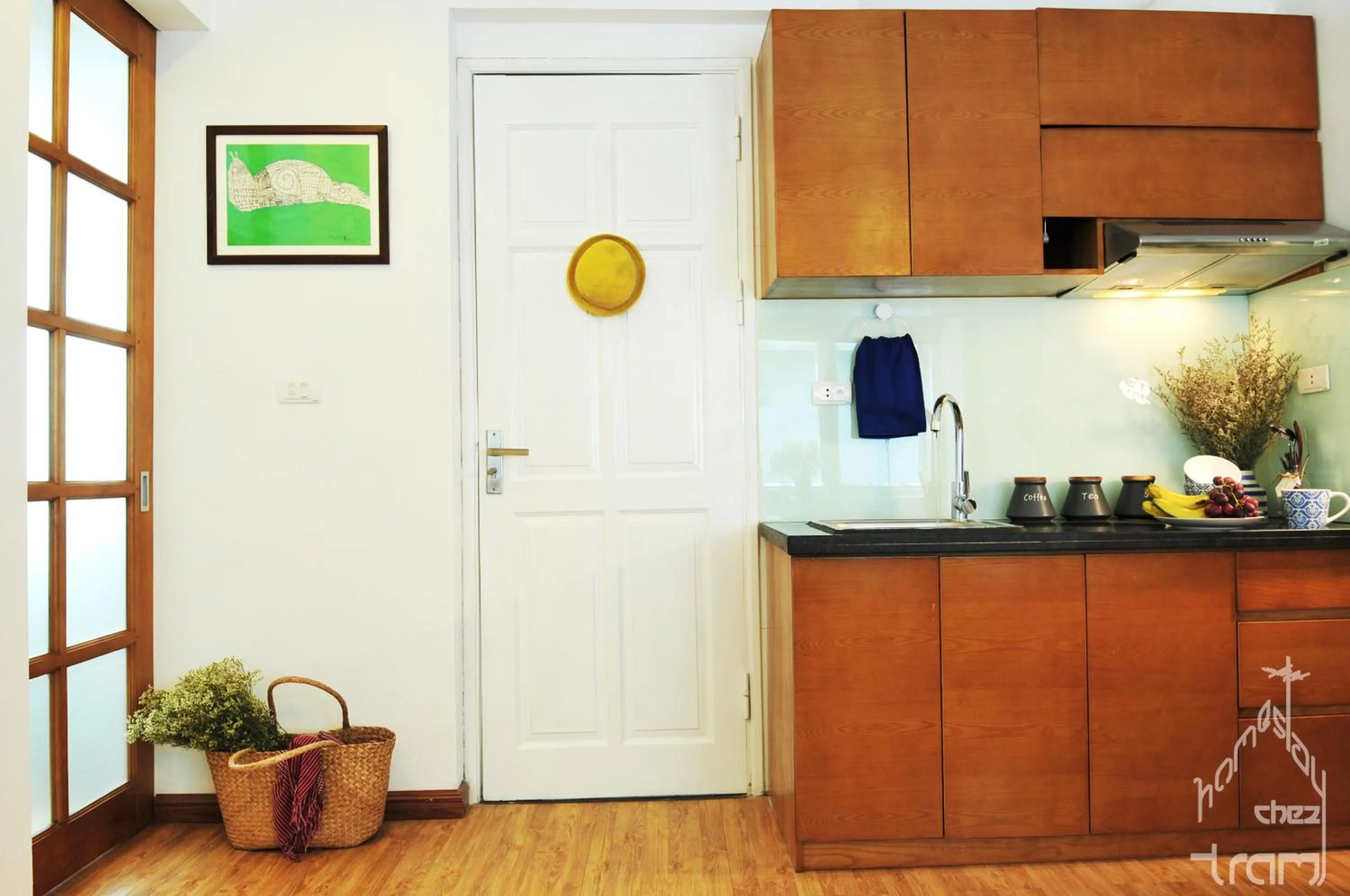Kitchen or kitchenette in Chez Tram Homestay