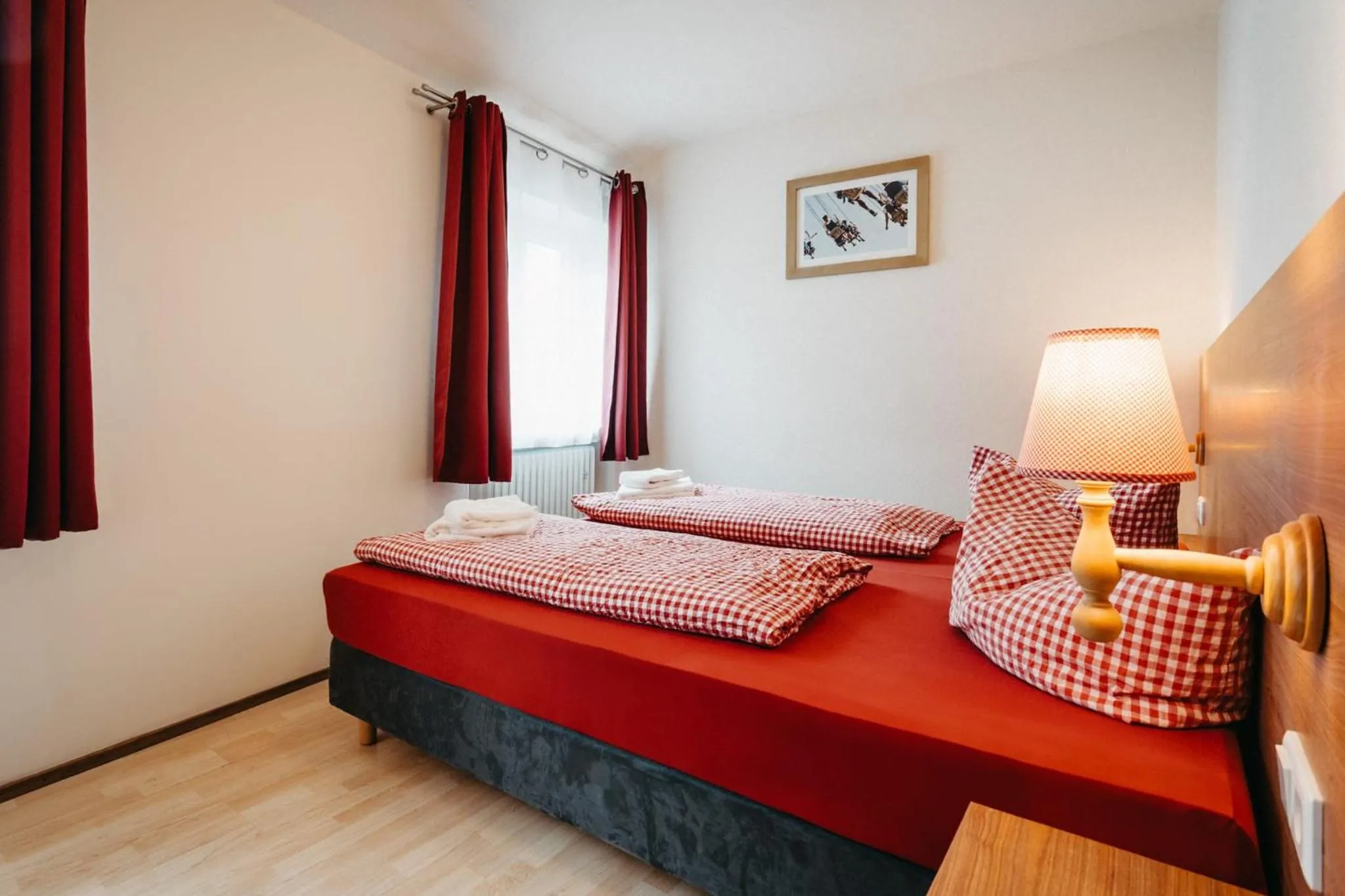 Photo of the whole room, Bed in Braugasthof Trompete