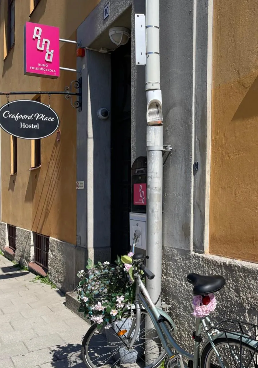 Street view in Crafoord Place Hostel