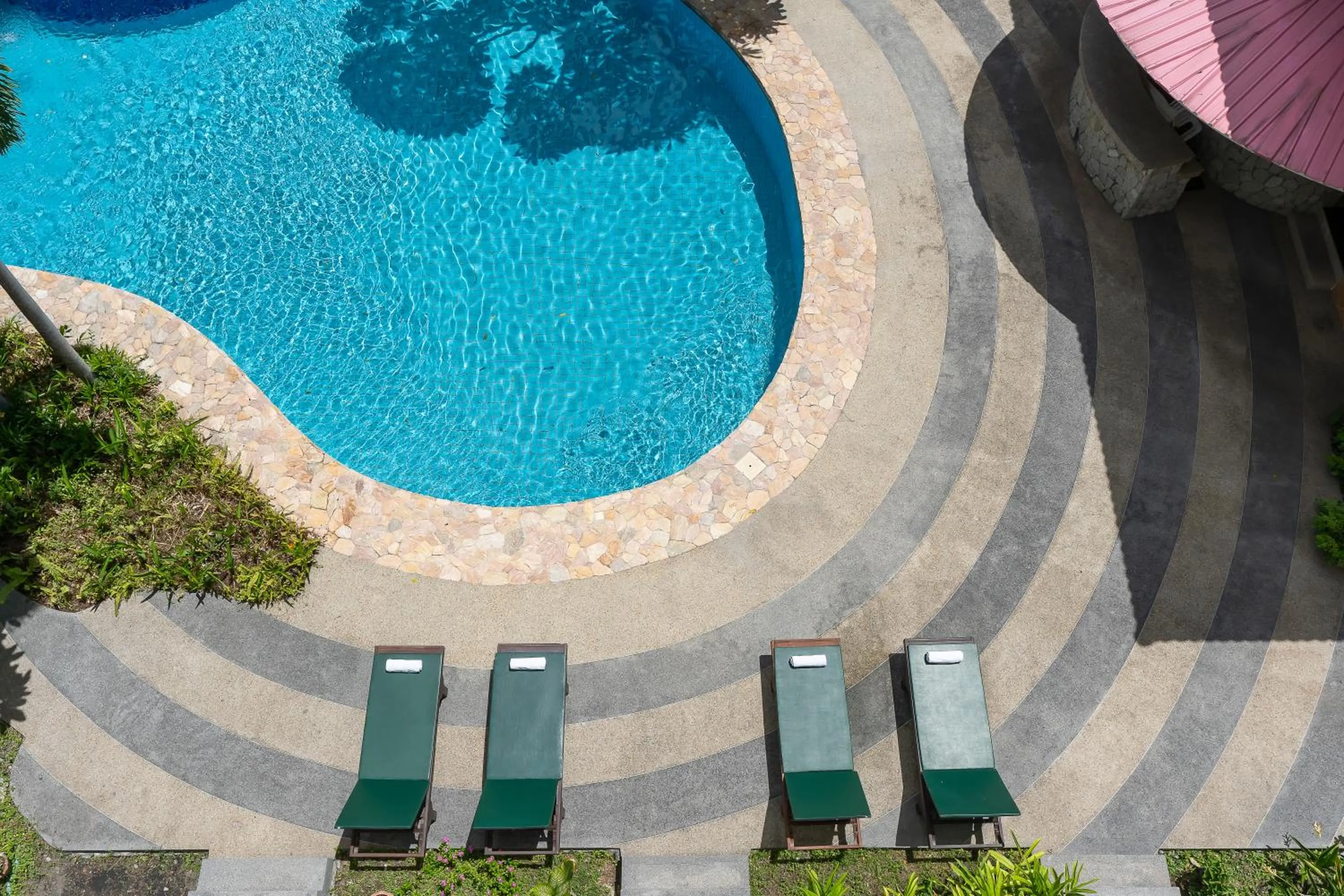 Swimming pool in Bella Villa Pattaya 3rd Road