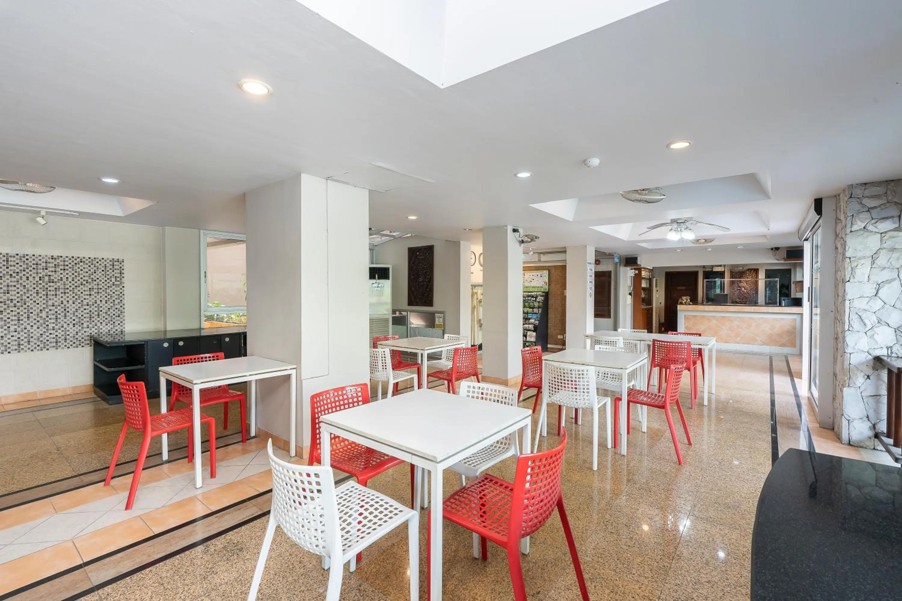 Restaurant/places to eat in Bella Villa Pattaya 3rd Road