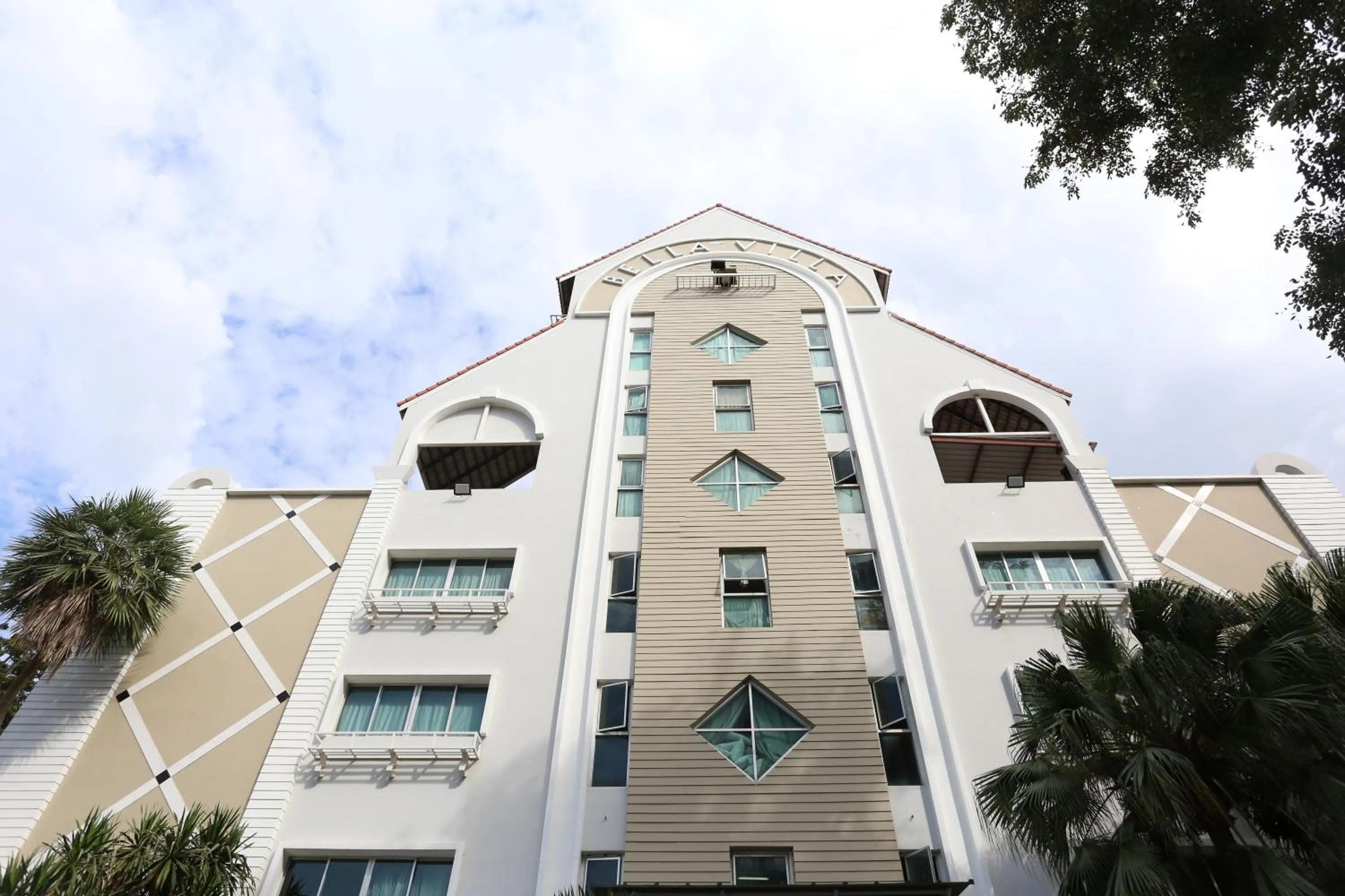 Property building in Bella Villa Pattaya 3rd Road