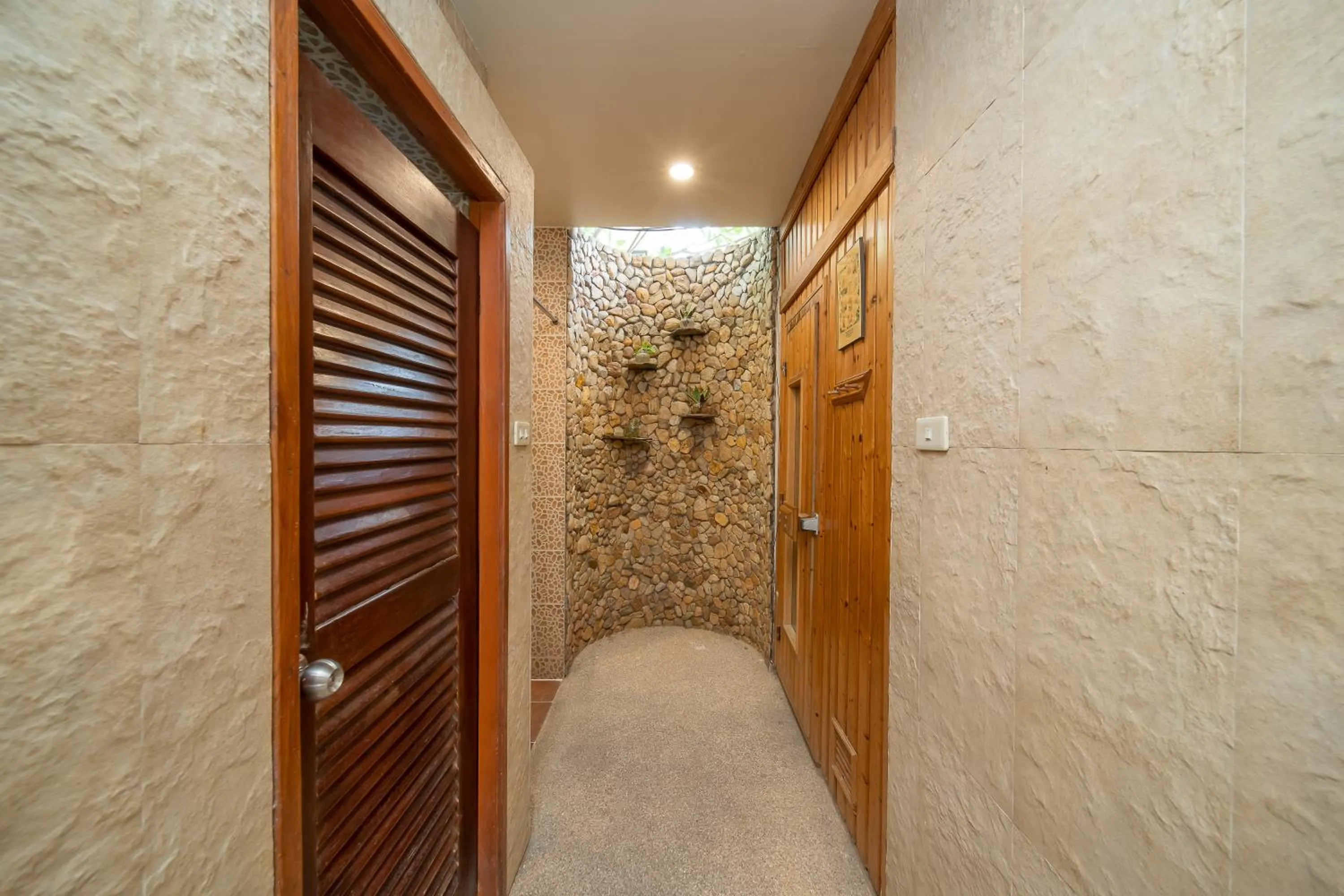 Shower in Bella Villa Pattaya 3rd Road