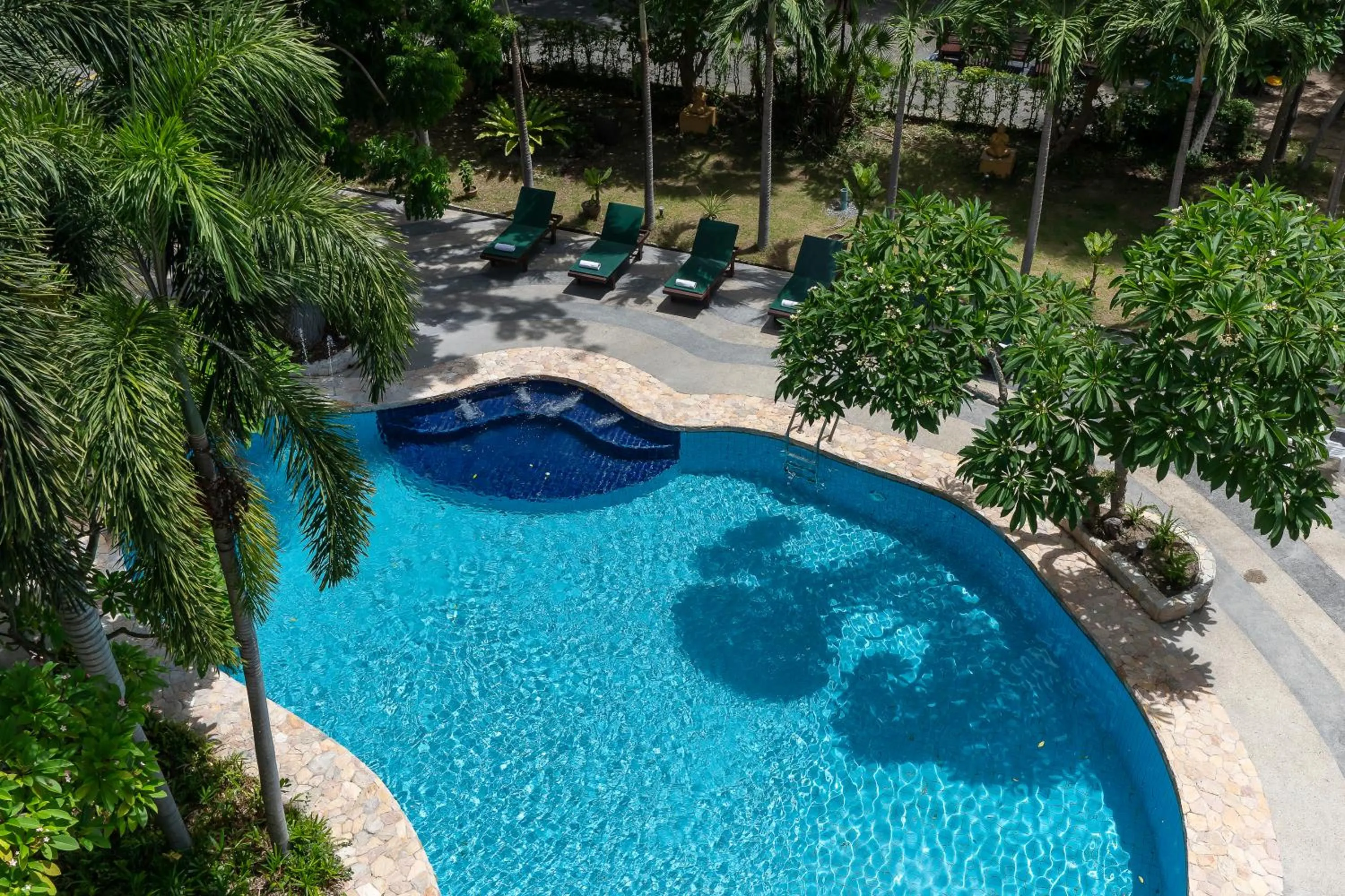 Pool view in Bella Villa Pattaya 3rd Road