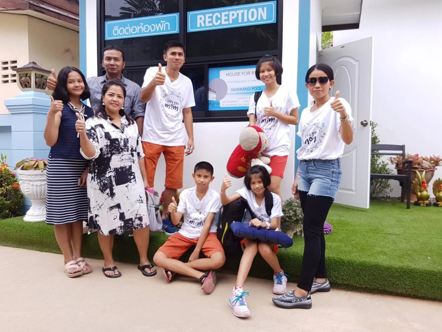 People in Phannarai House