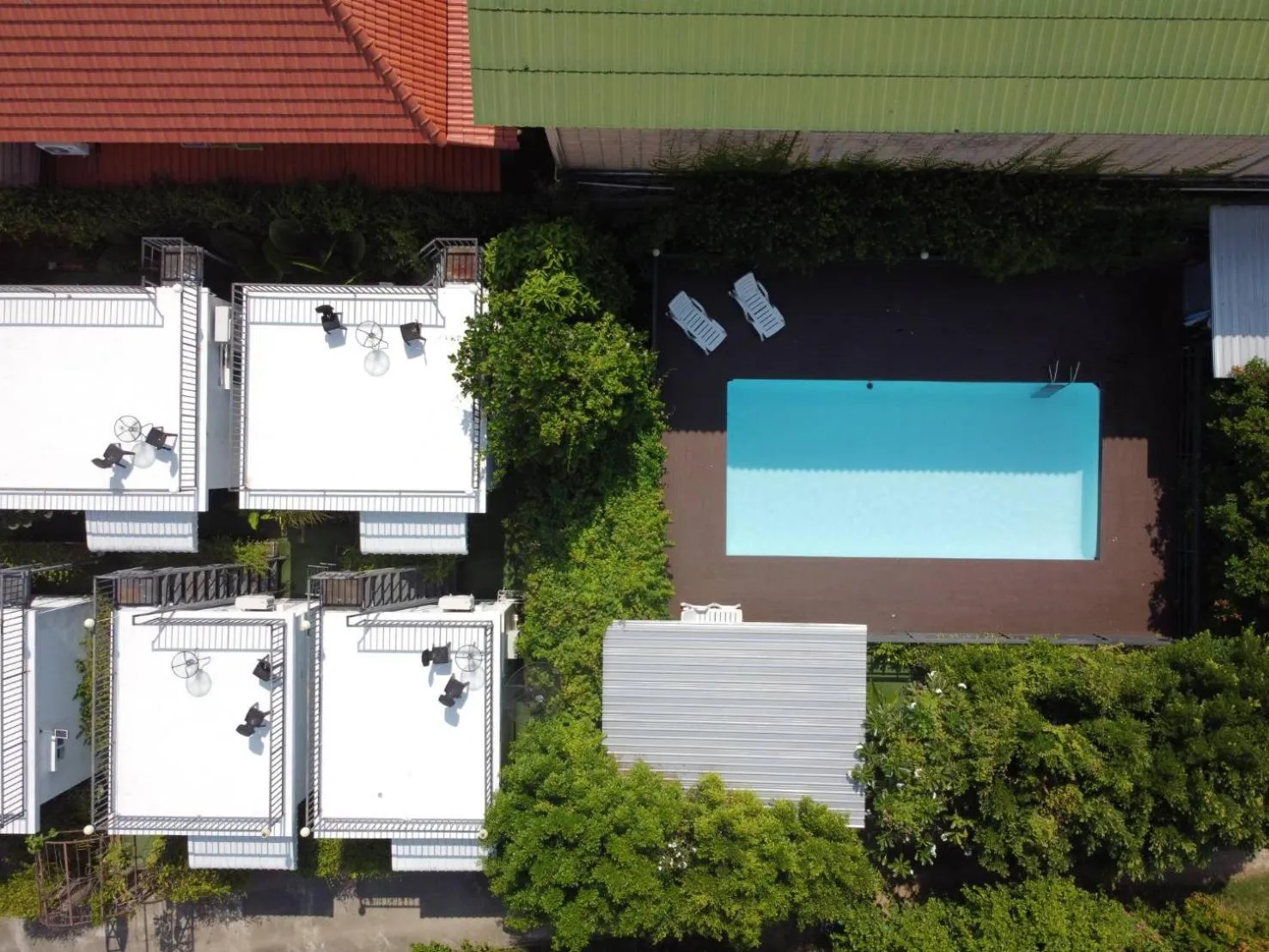 Swimming pool in Phannarai House