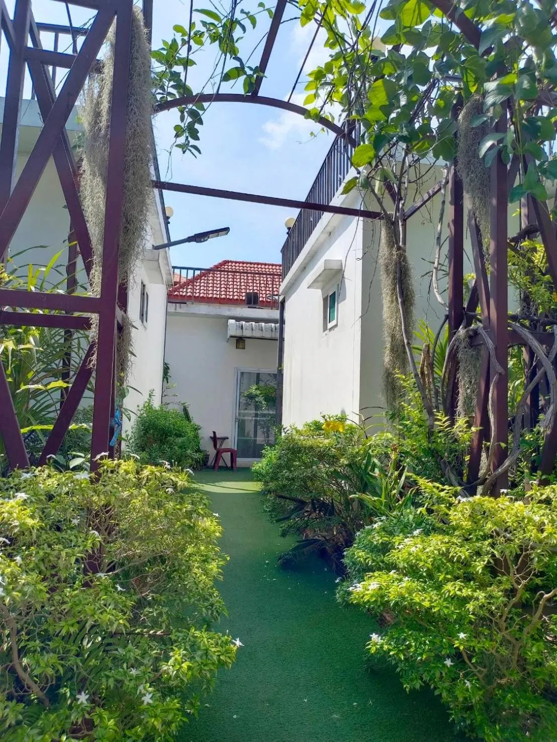 Garden view in Phannarai House