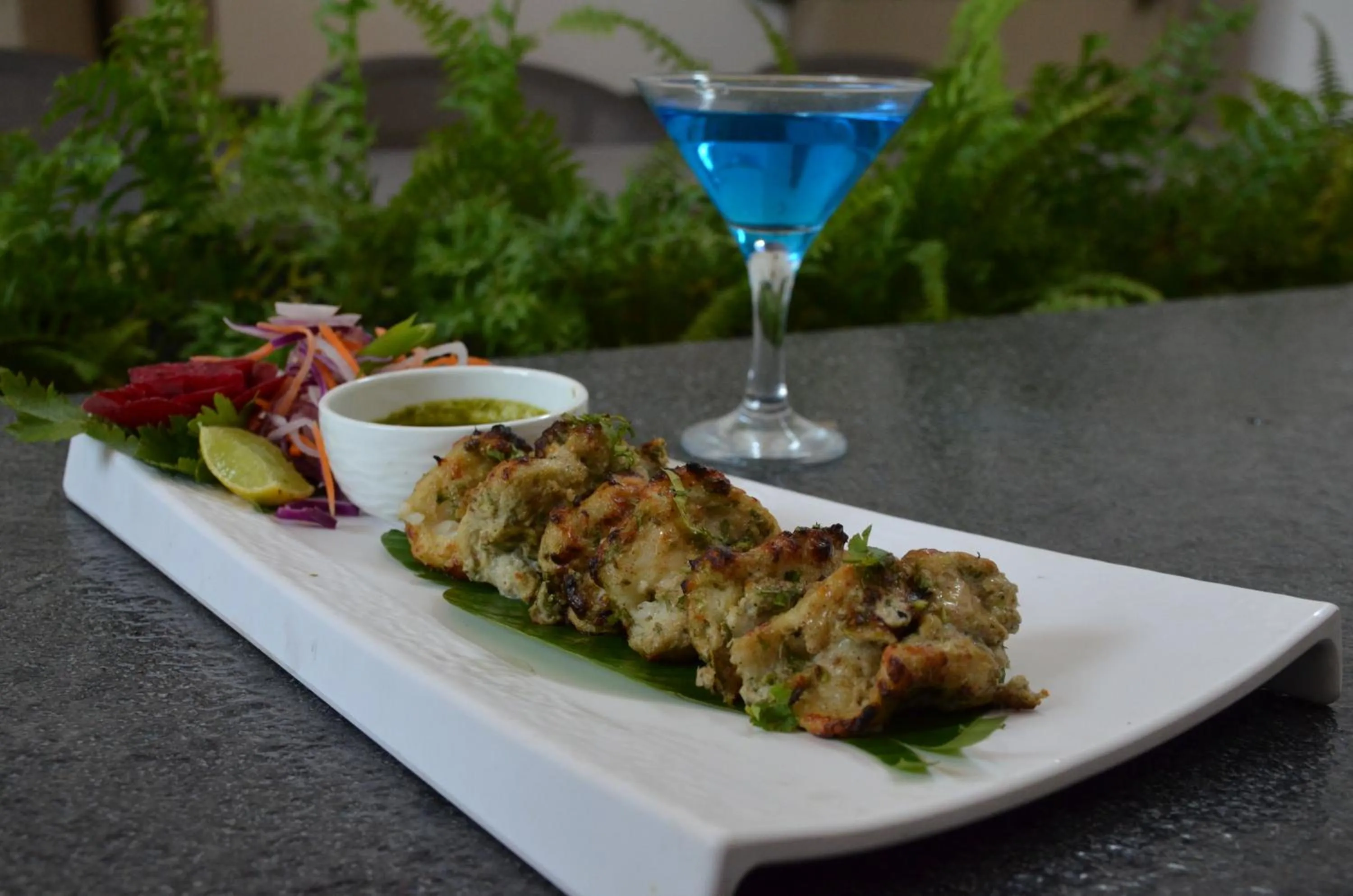 Food and drinks in Swosti Chilika Resort