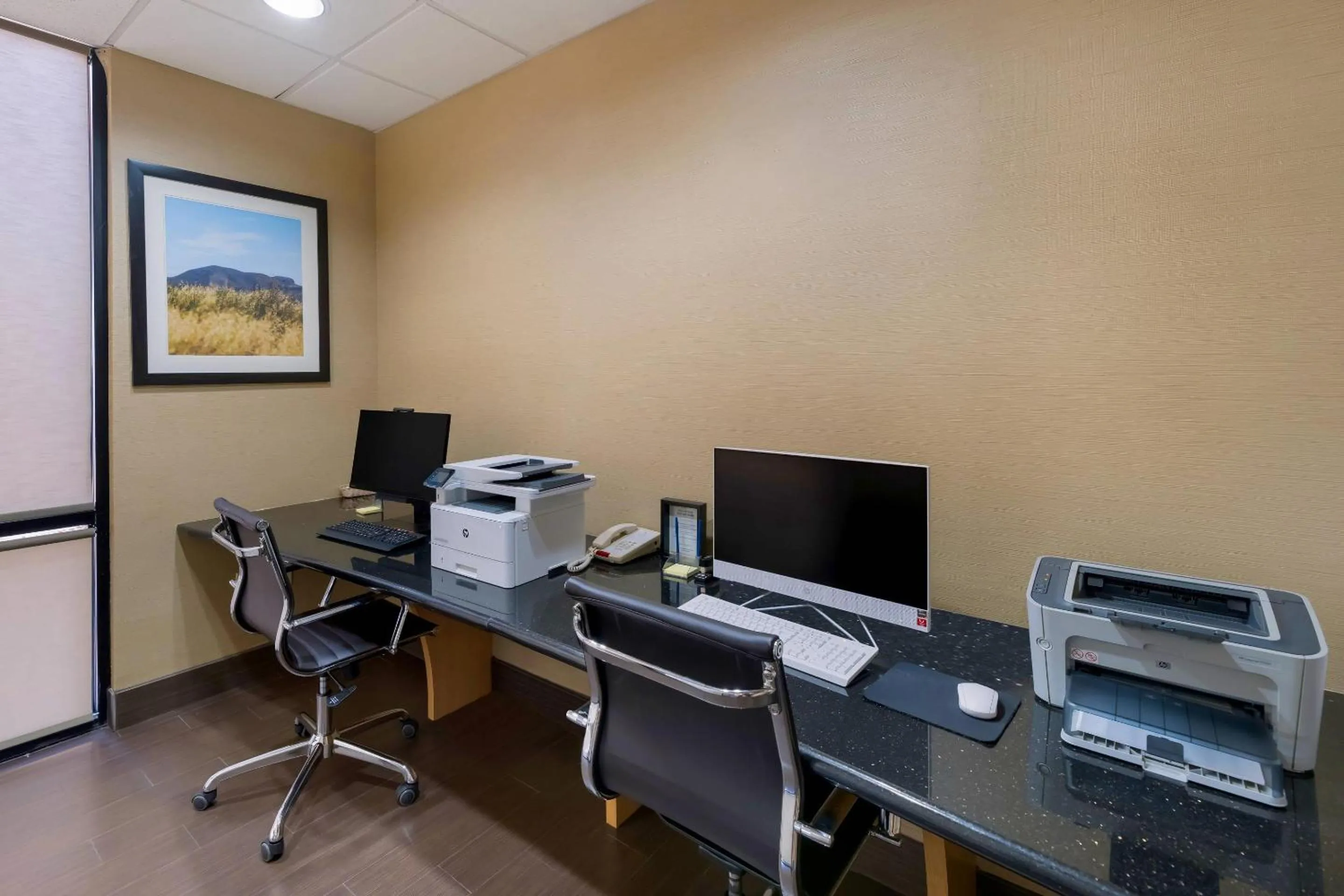 Business facilities in Comfort Suites El Paso West