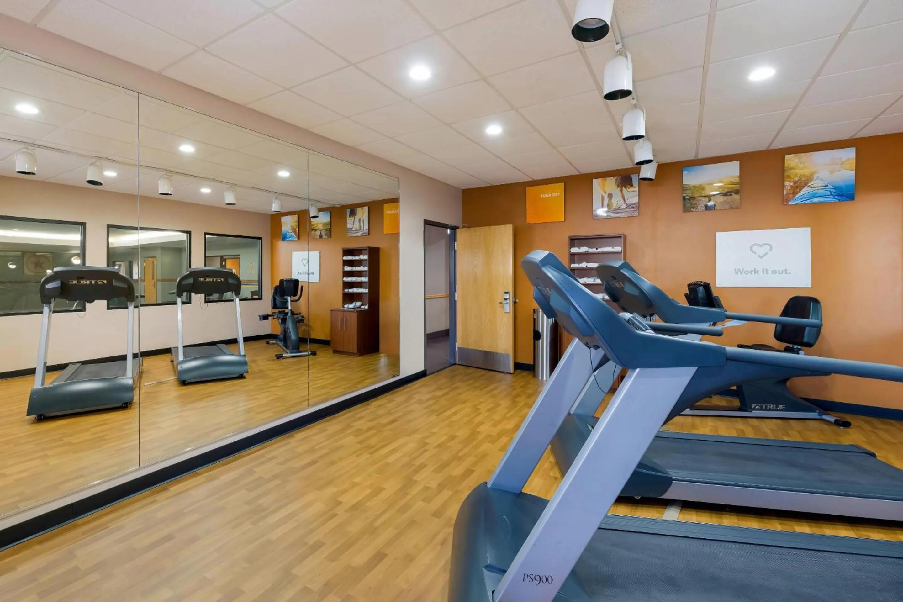 Fitness centre/facilities in Comfort Suites El Paso West