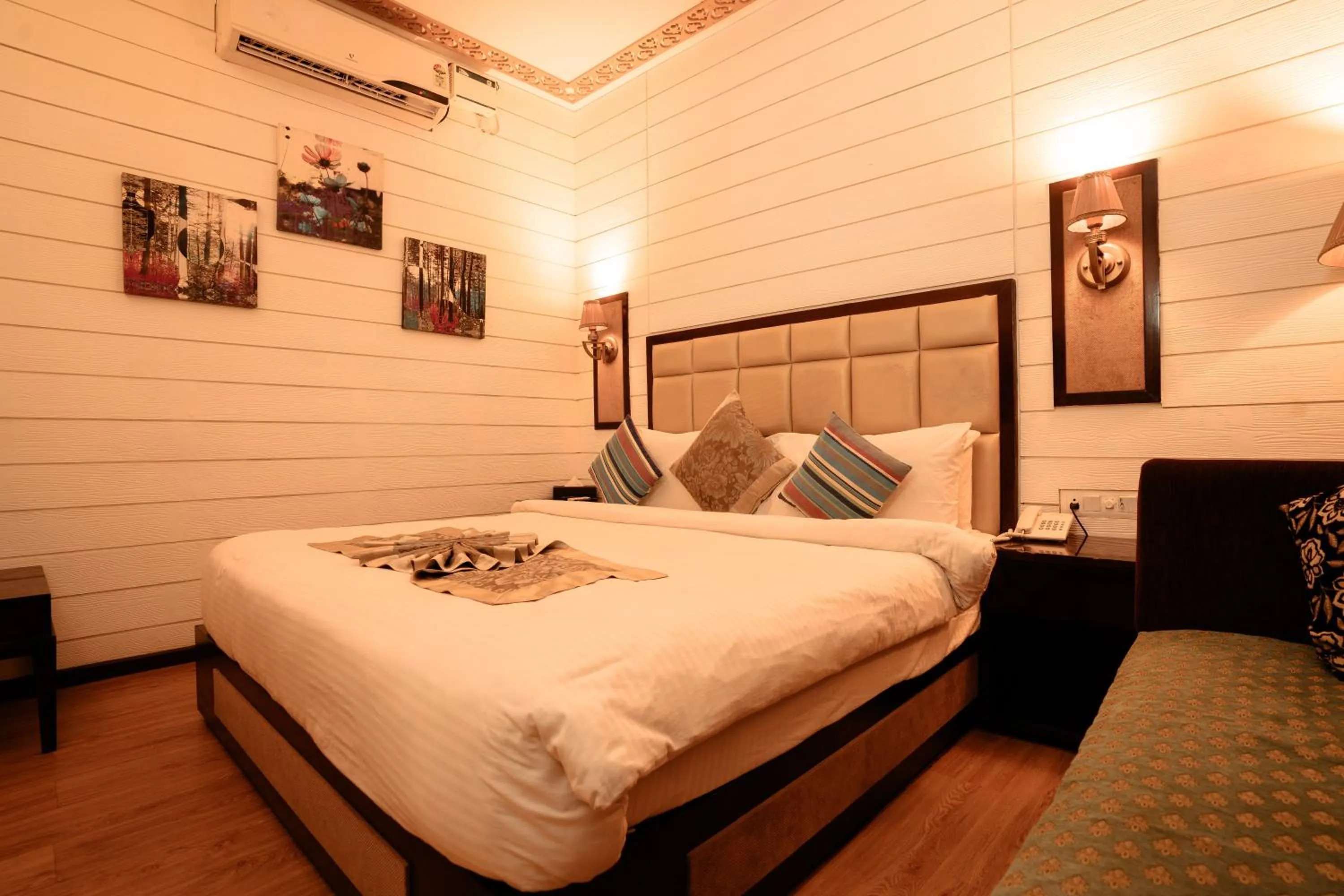 Bed in Sinon Baga Retreat