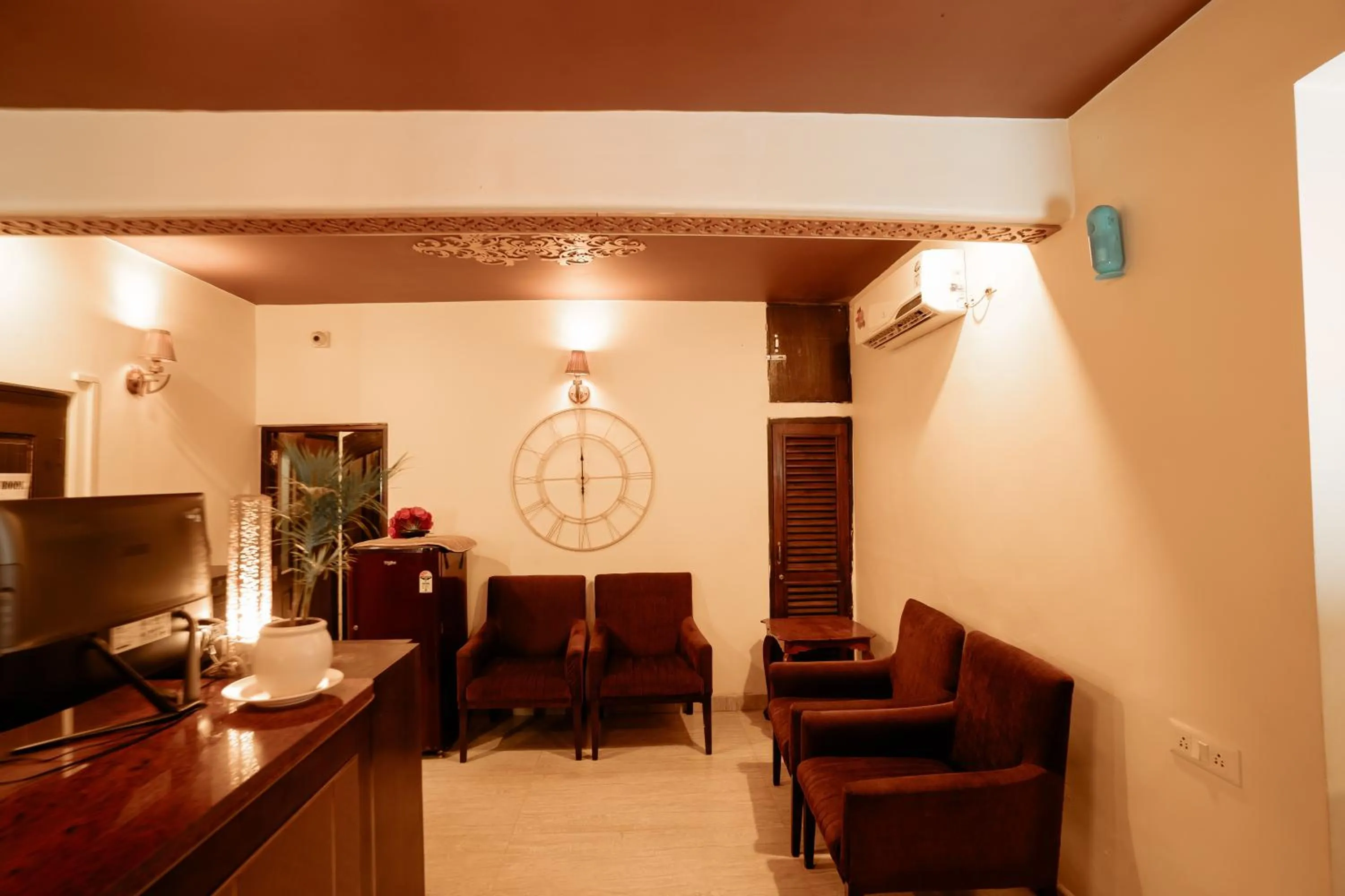 Seating area in Sinon Baga Retreat