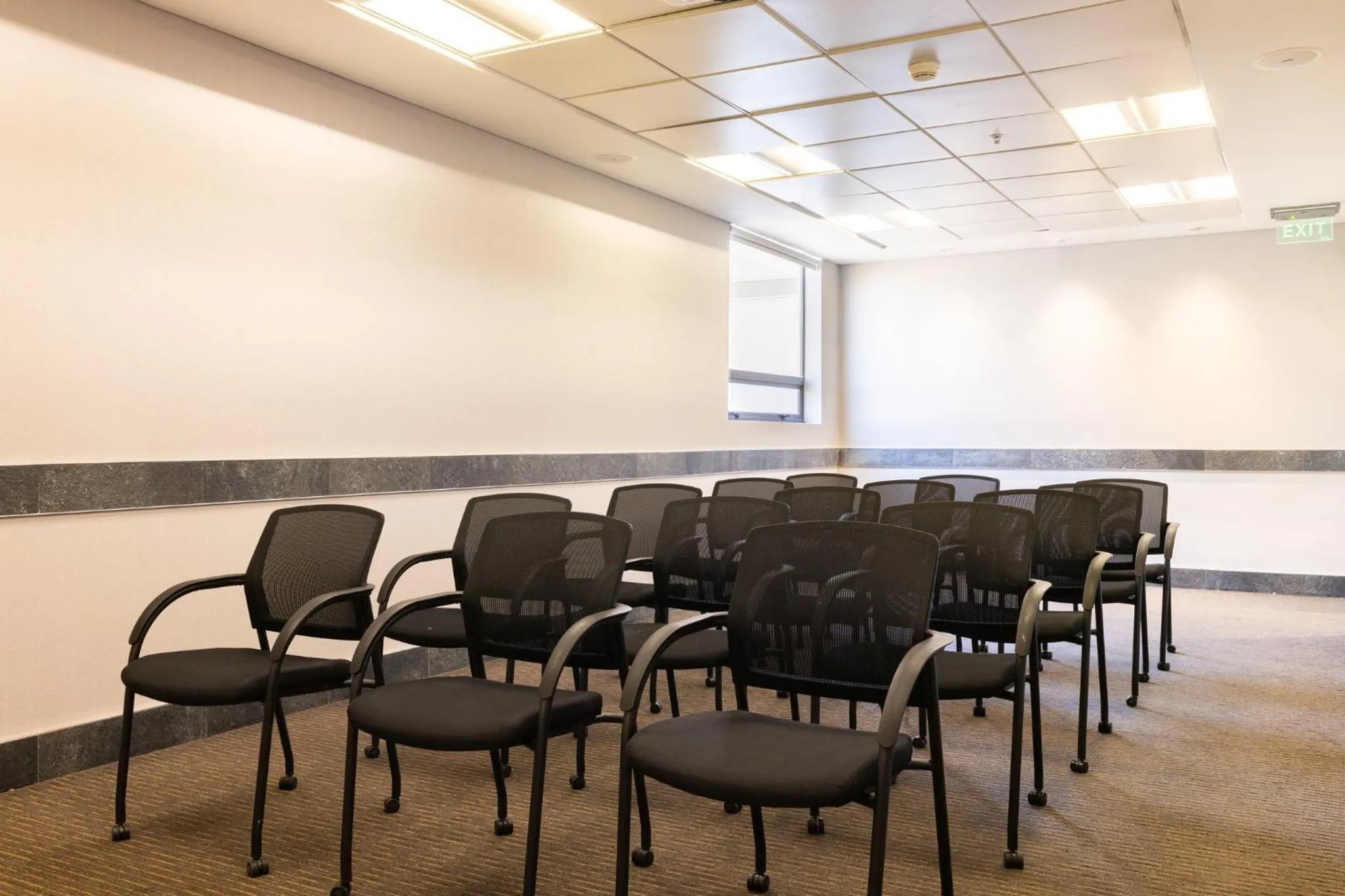 Meeting/conference room in Holiday Inn Express - Concepcion by IHG