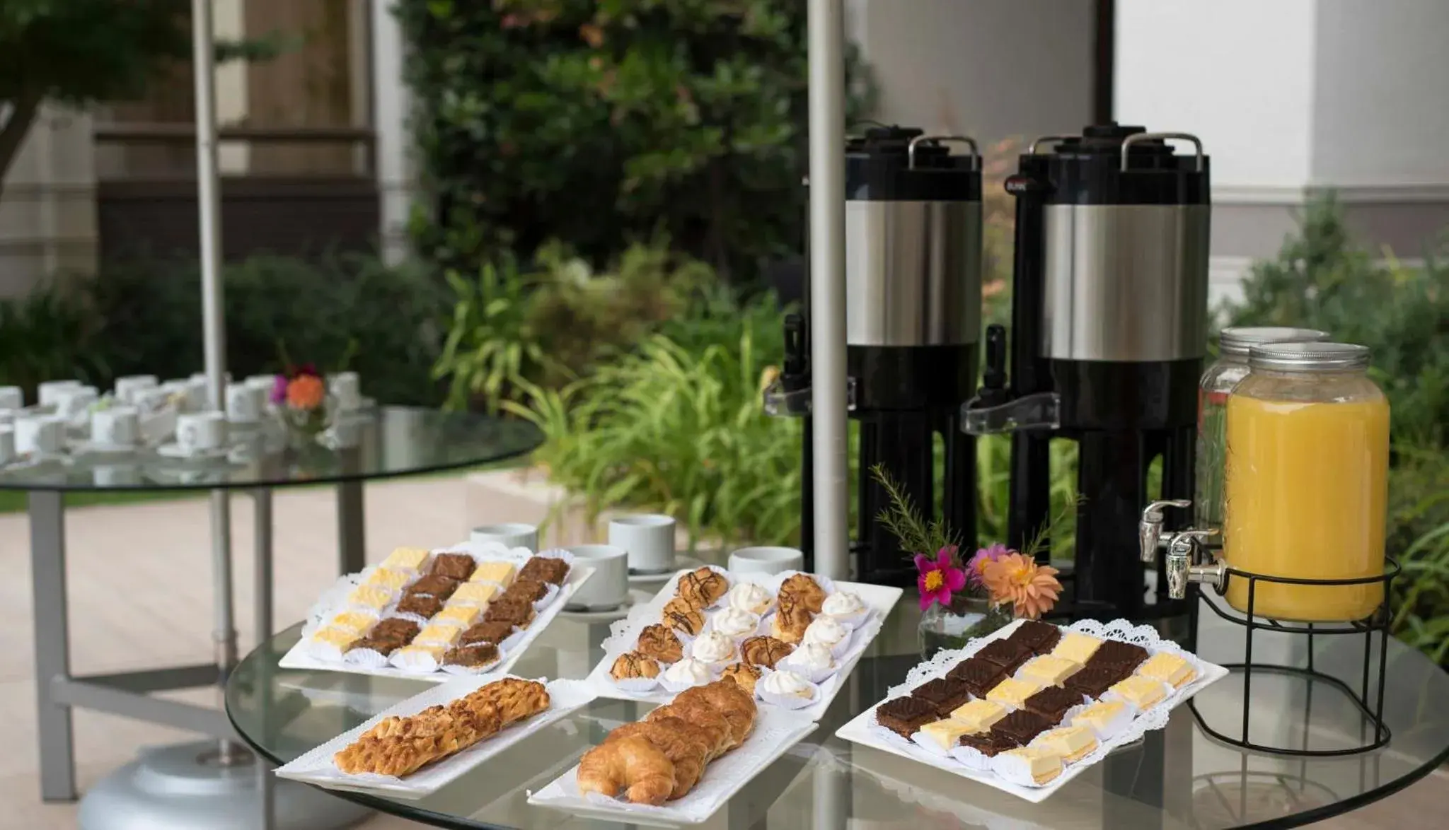 Restaurant/places to eat in Holiday Inn Express - Concepcion by IHG Restaurant/places to eat in Holiday Inn Express - Concepcion by IHG