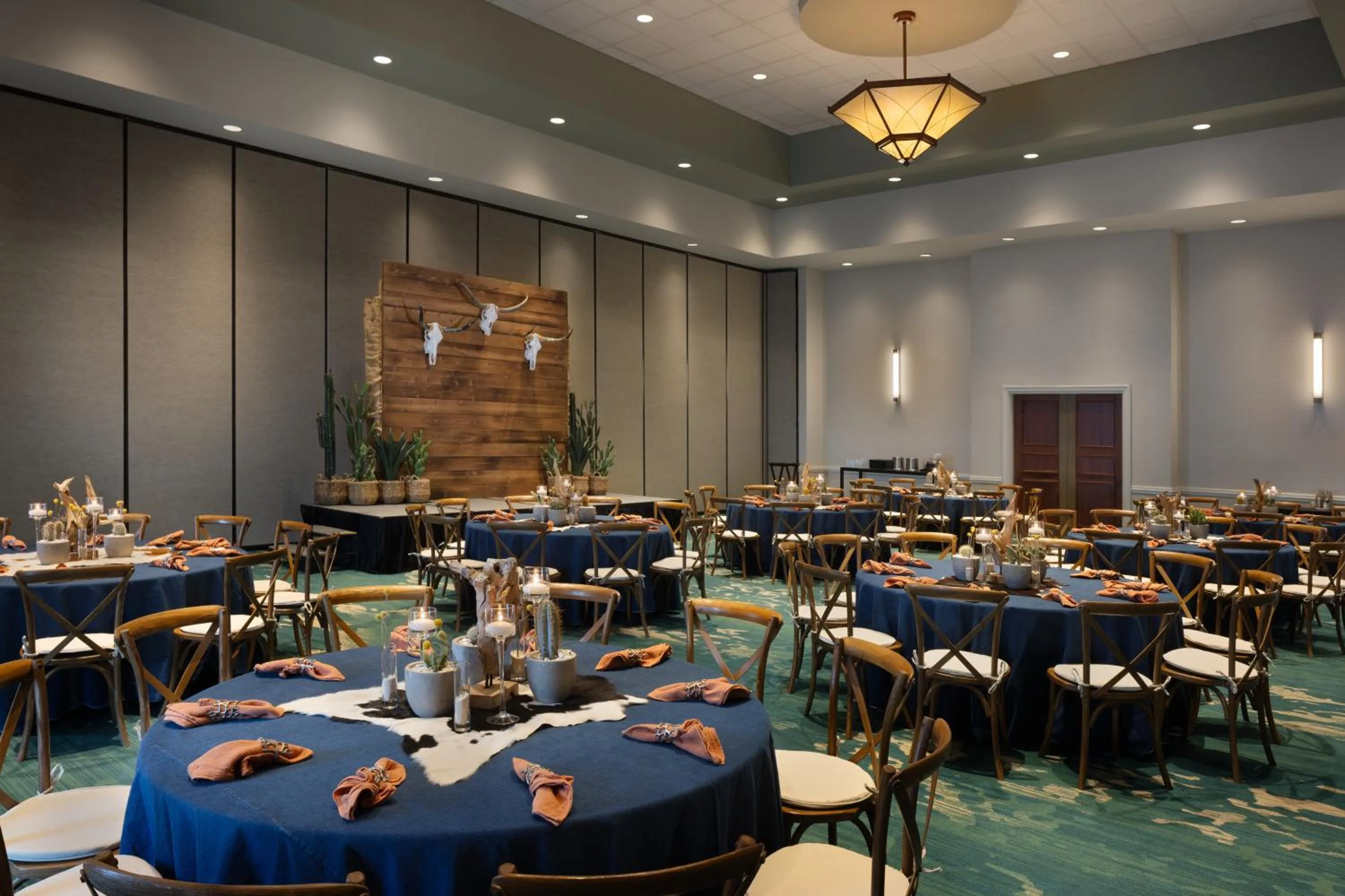 Meeting/conference room in Embassy Suites San Marcos Hotel Conference Center