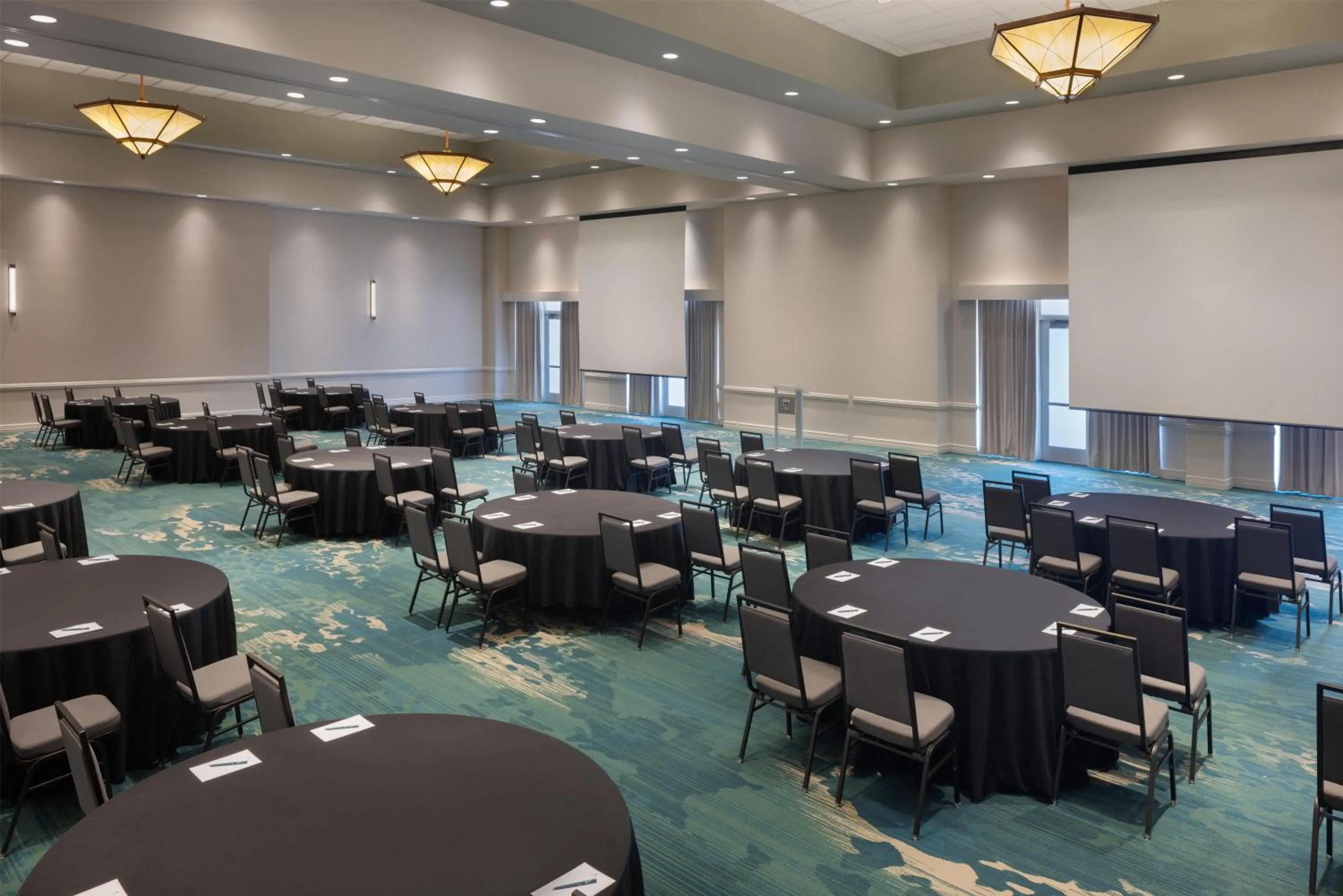 Meeting/conference room in Embassy Suites San Marcos Hotel Conference Center