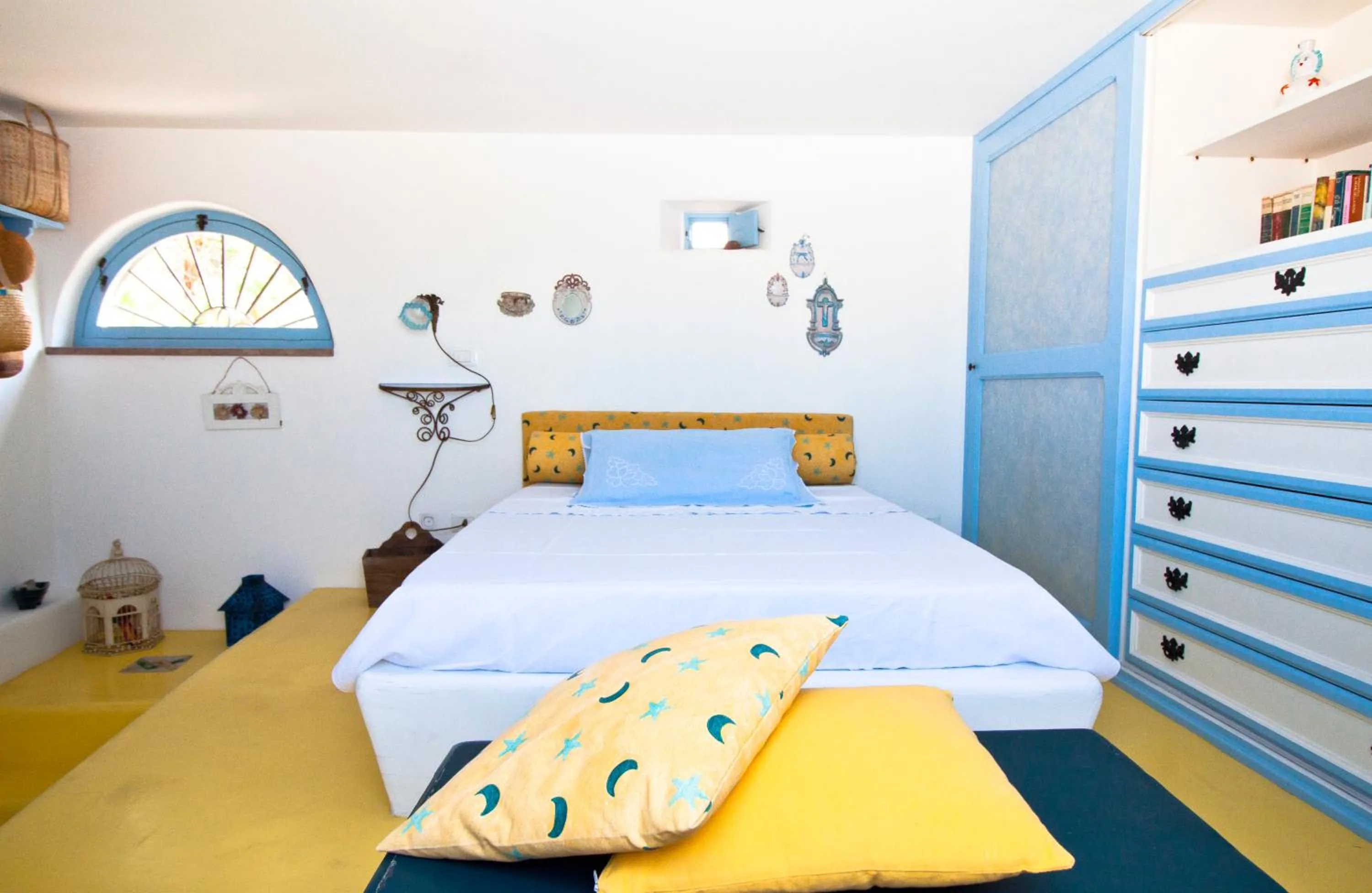 Bed in Casa Elisa Lipari