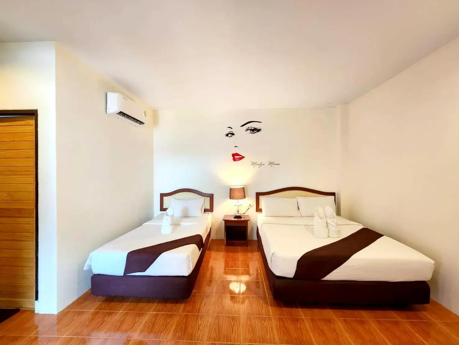 Bed in Mild Garden View Resort Bed in Mild Garden View Resort