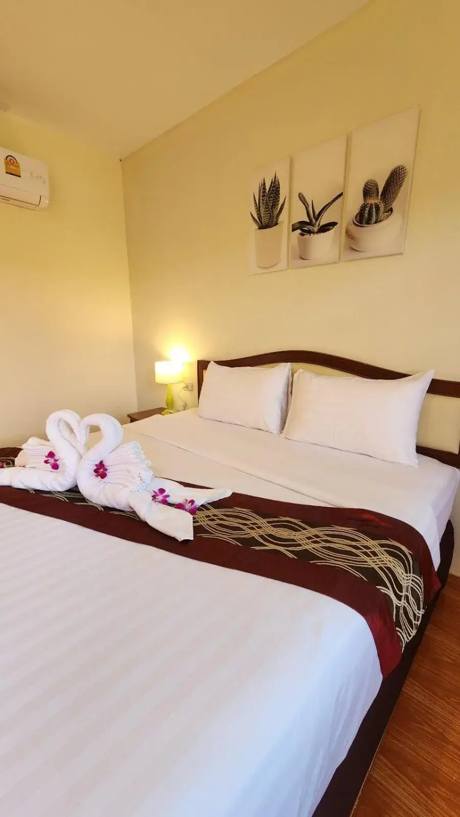 Bed in Mild Garden View Resort Bed in Mild Garden View Resort
