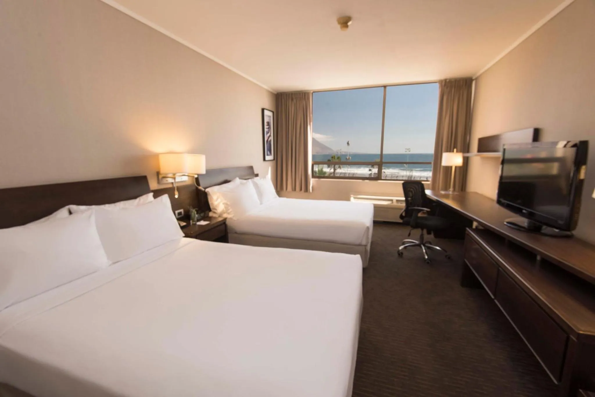 Photo of the whole room, Bed in Holiday Inn Express - Iquique by IHG