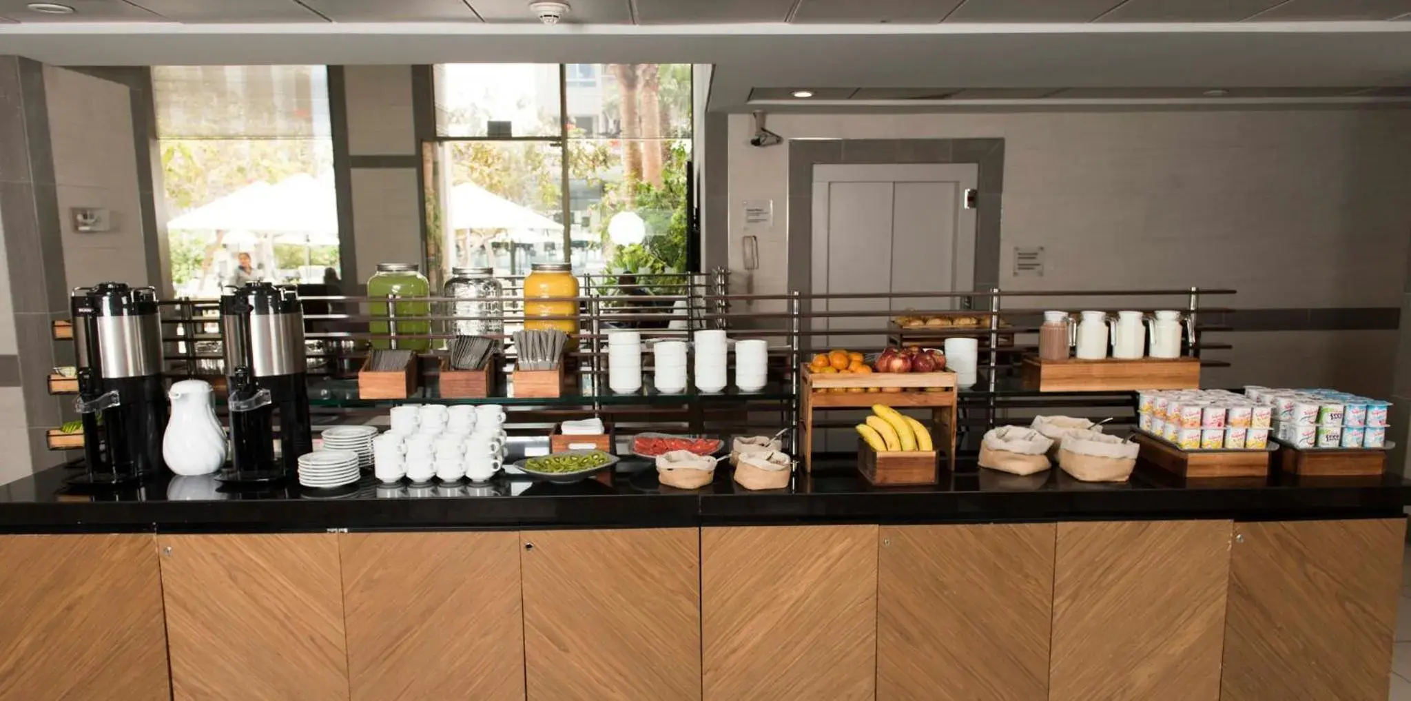 Restaurant/places to eat in Holiday Inn Express - Iquique by IHG Restaurant/places to eat in Holiday Inn Express - Iquique by IHG