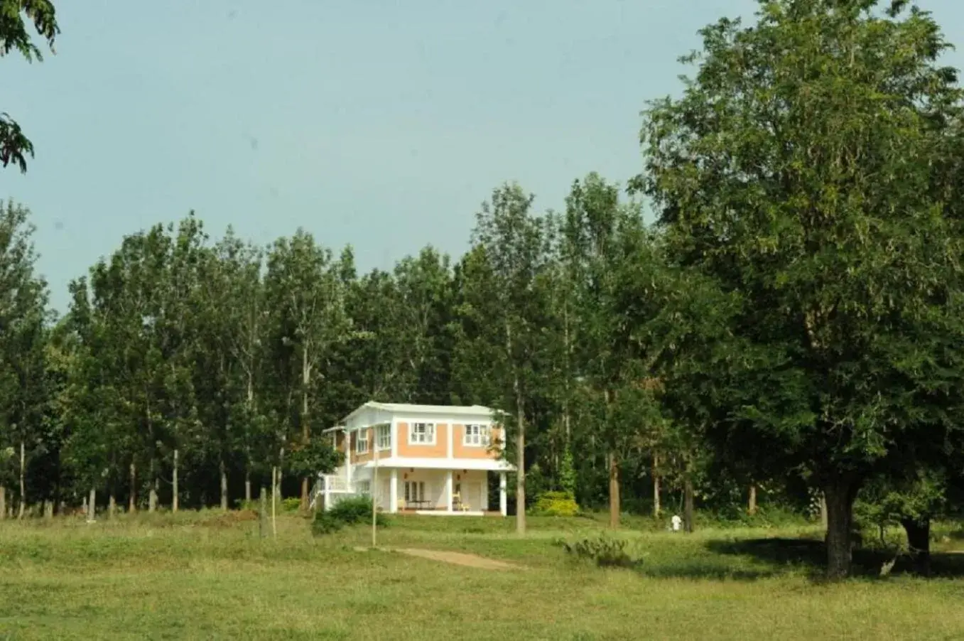 Property building in River Valley Resort Property building in River Valley Resort