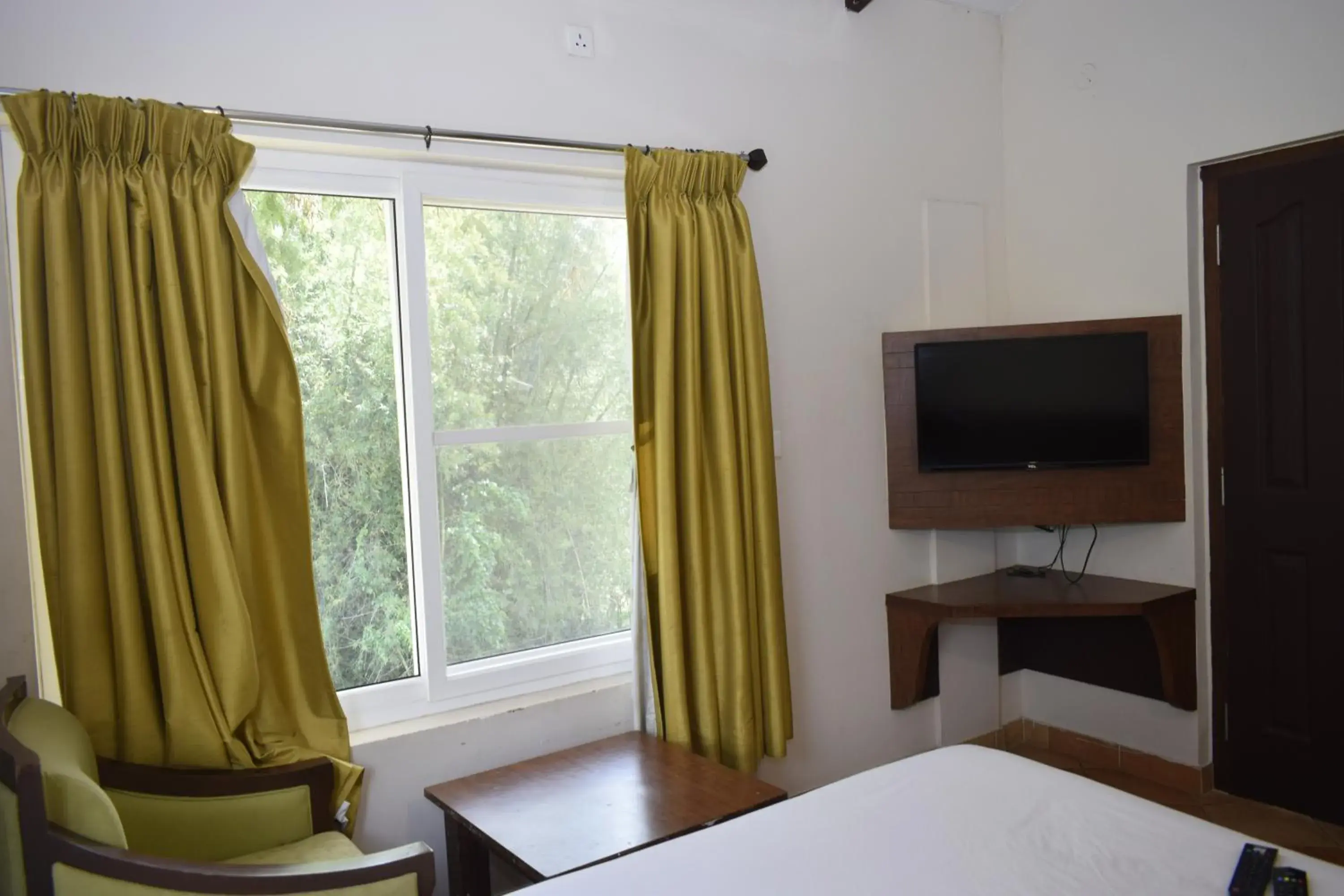 TV and multimedia, Bed in River Valley Resort TV and multimedia, Bed in River Valley Resort