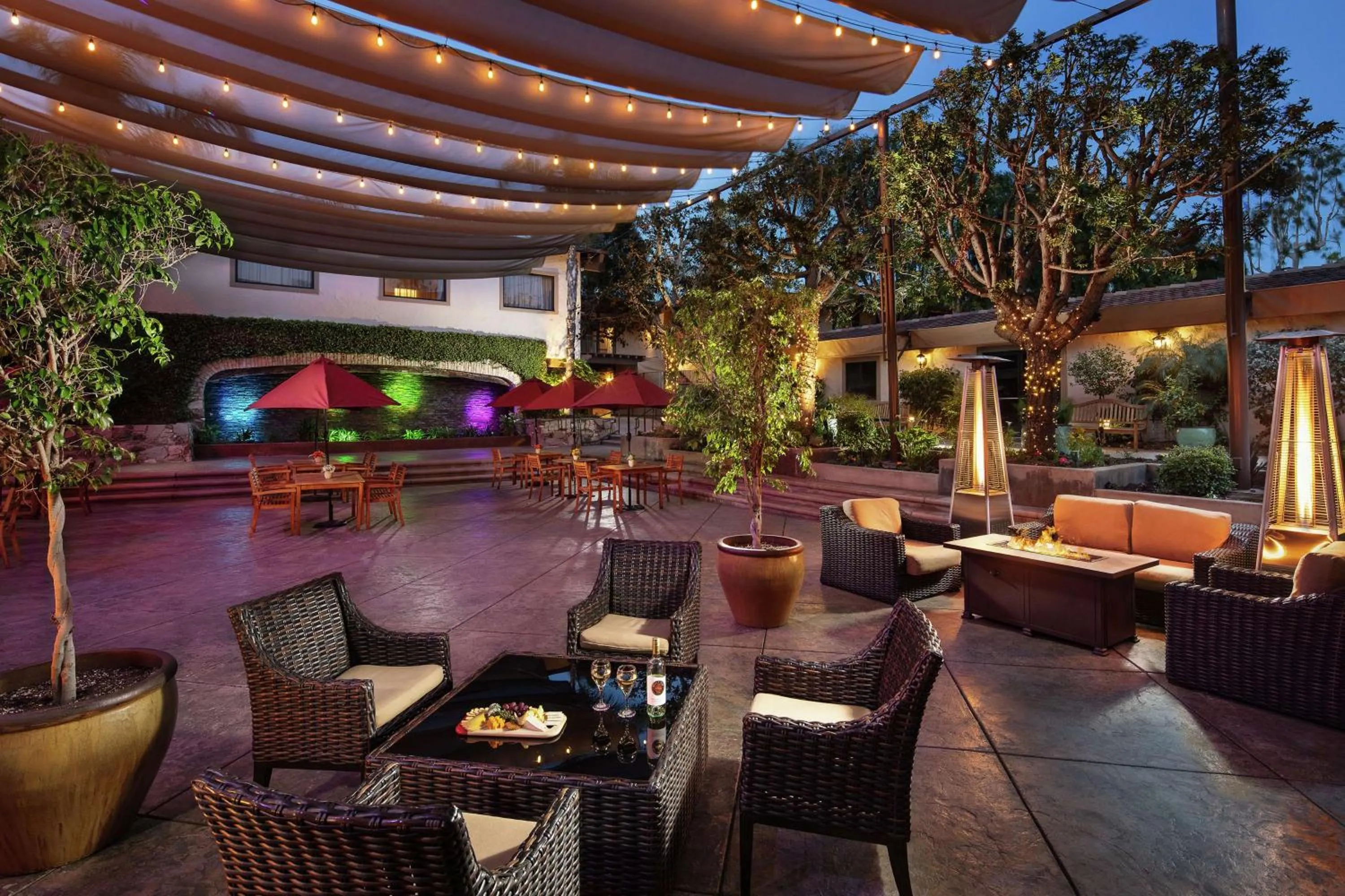 Patio in DoubleTree by Hilton Claremont