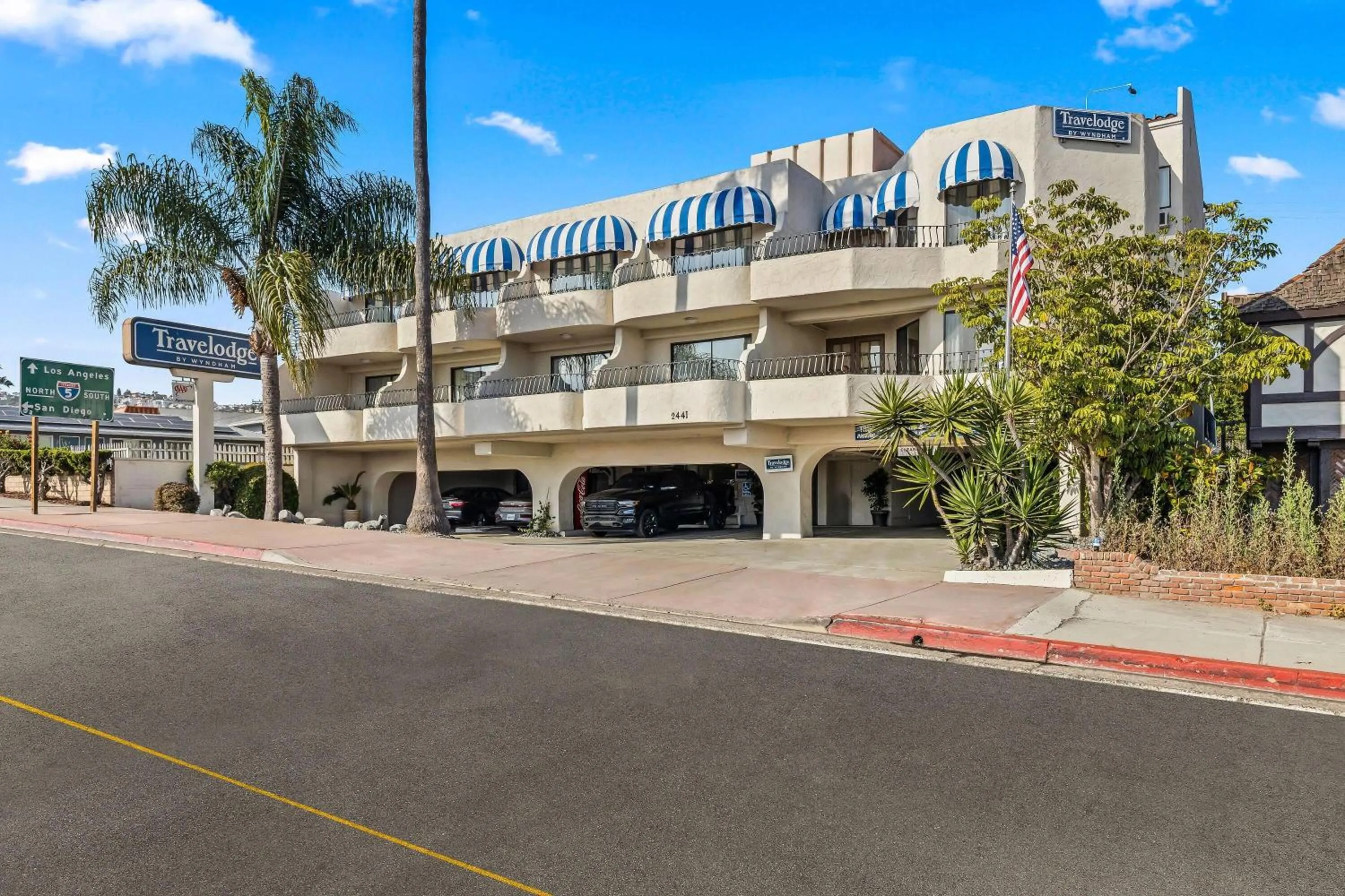 Property building in Travelodge by Wyndham San Clemente Beach