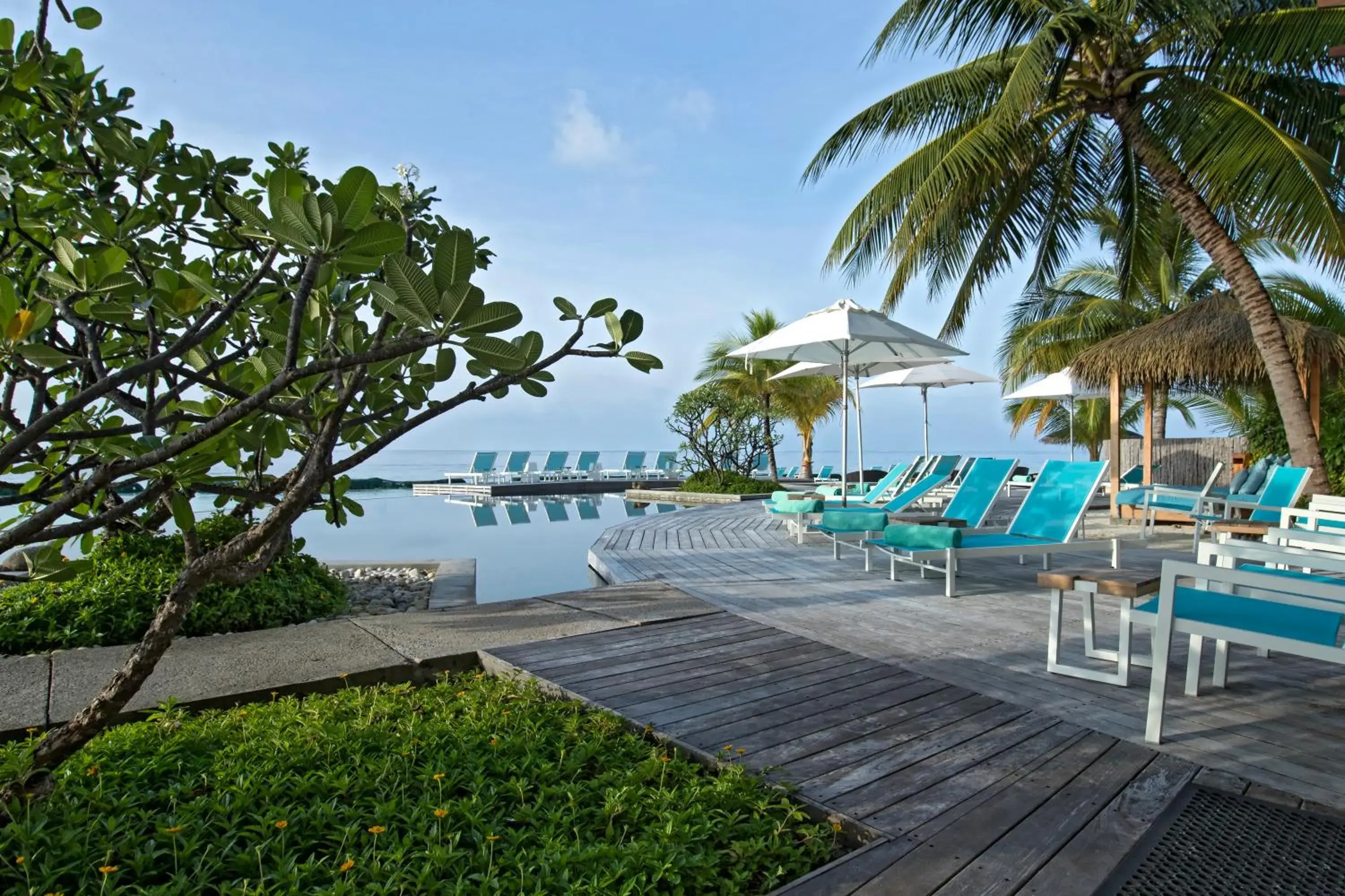 Pool view in Constance Moofushi Maldives - All Inclusive Pool view in Constance Moofushi Maldives - All Inclusive